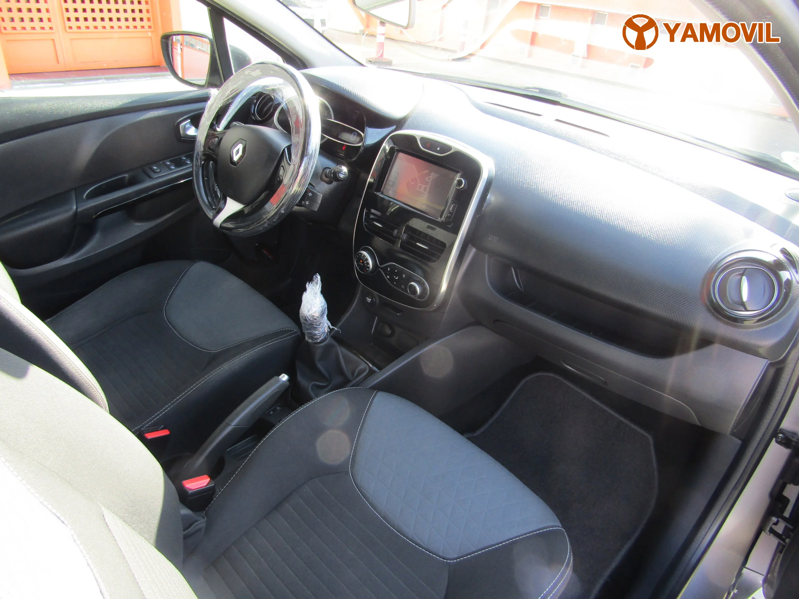 Renault Clio SPORT TOURER 0.9 TCE 90CV DYNAMICQUE MANUAL - Foto 14