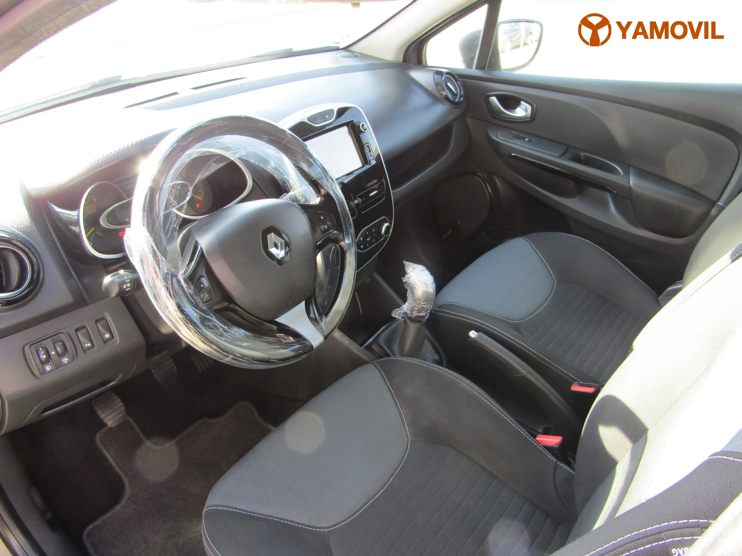 Renault Clio SPORT TOURER 0.9 TCE 90CV DYNAMICQUE MANUAL - Foto 19