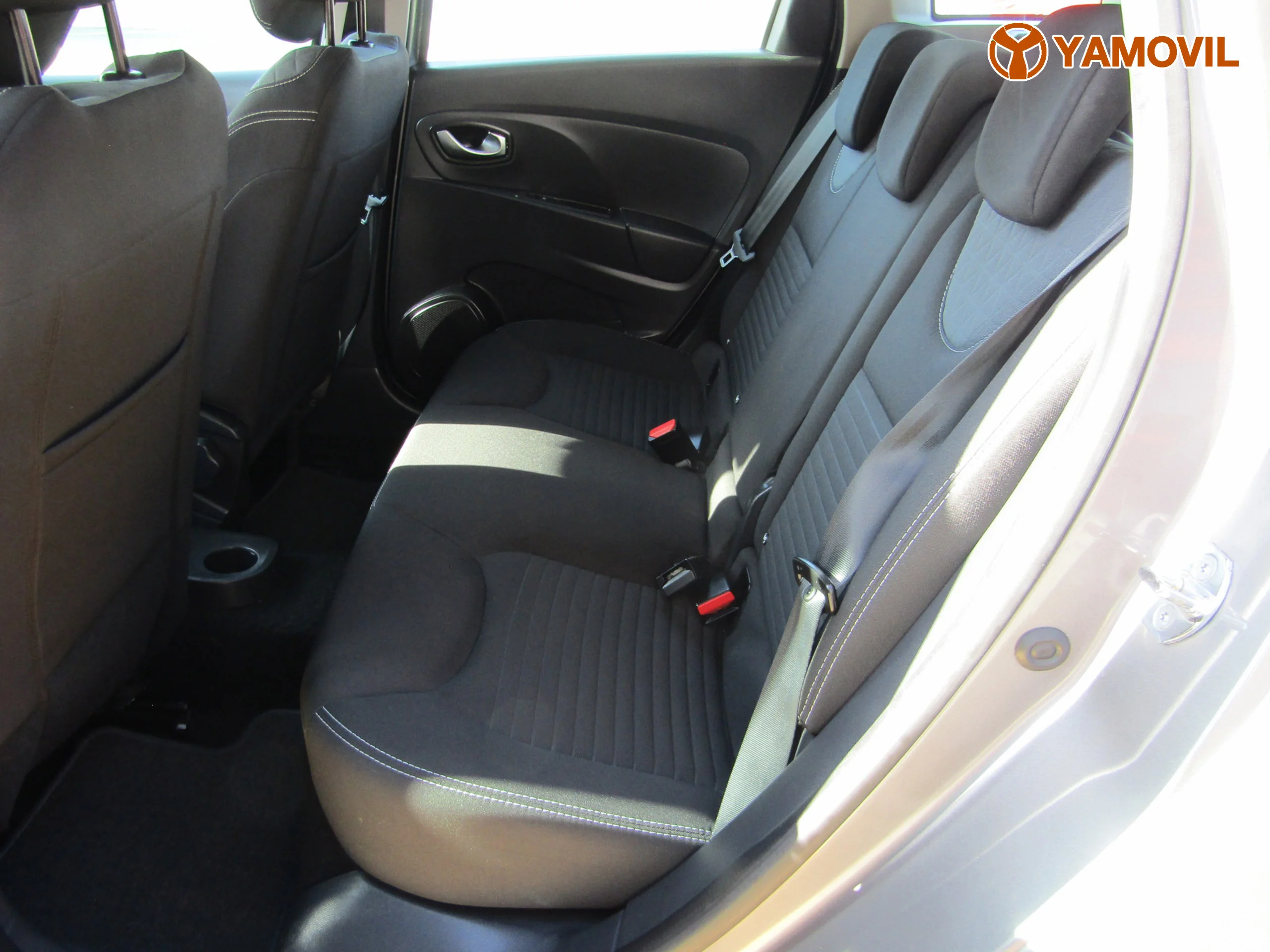 Renault Clio SPORT TOURER 0.9 TCE 90CV DYNAMICQUE MANUAL - Foto 20