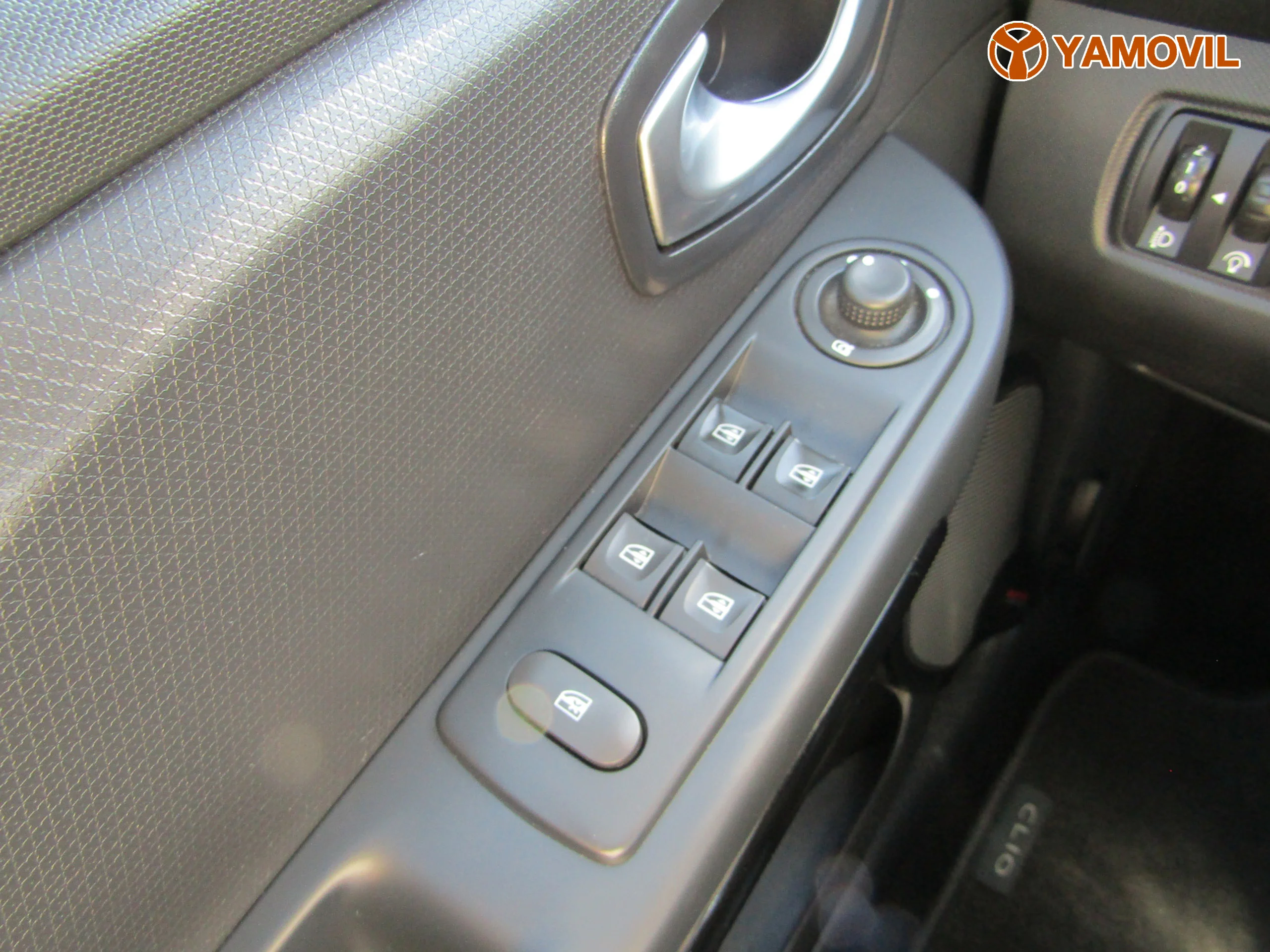 Renault Clio SPORT TOURER 0.9 TCE 90CV DYNAMICQUE MANUAL - Foto 27