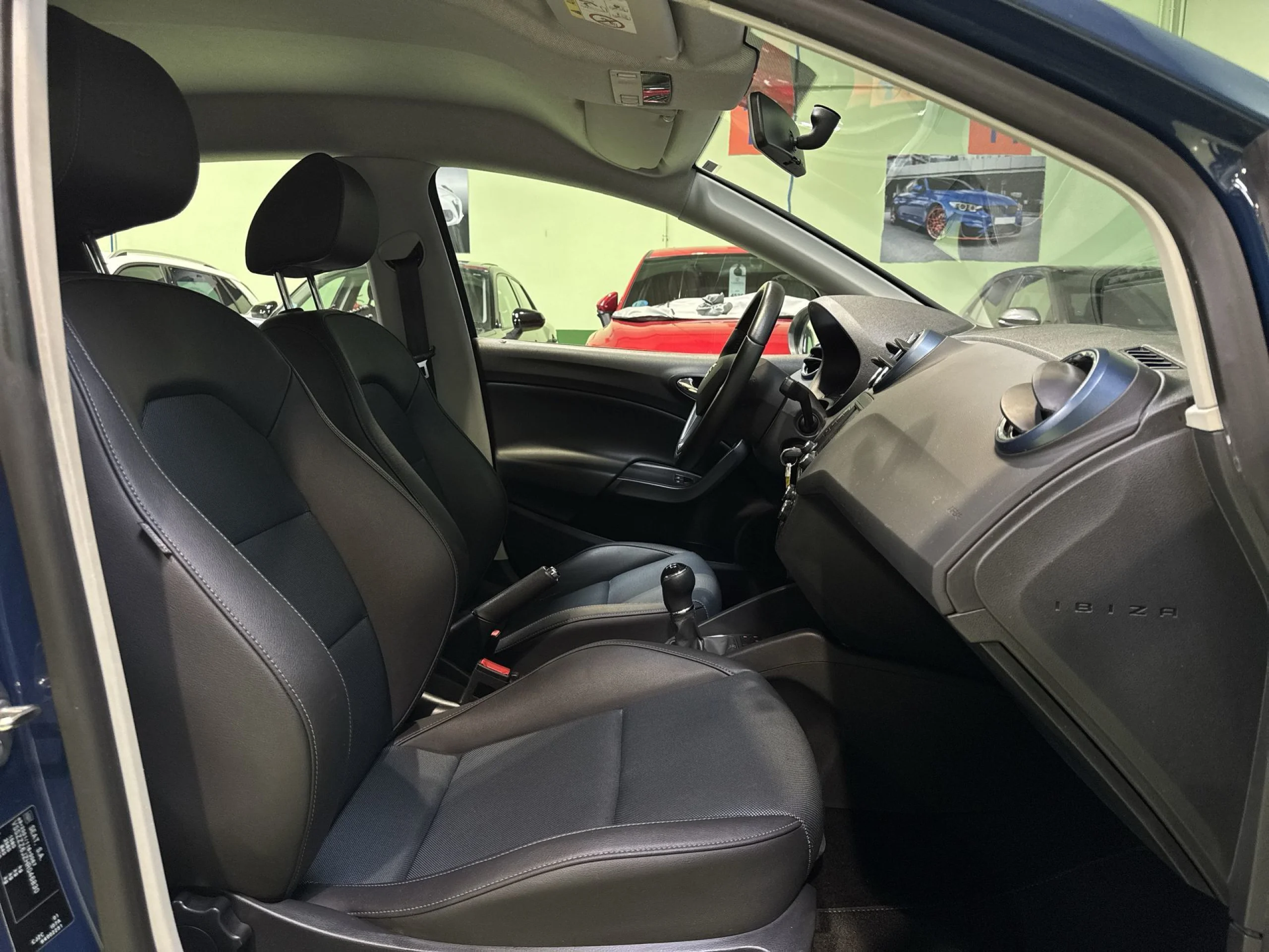 Seat Ibiza 1.2 TSI Style Connect Blue 66 kW (90 CV) - Foto 21