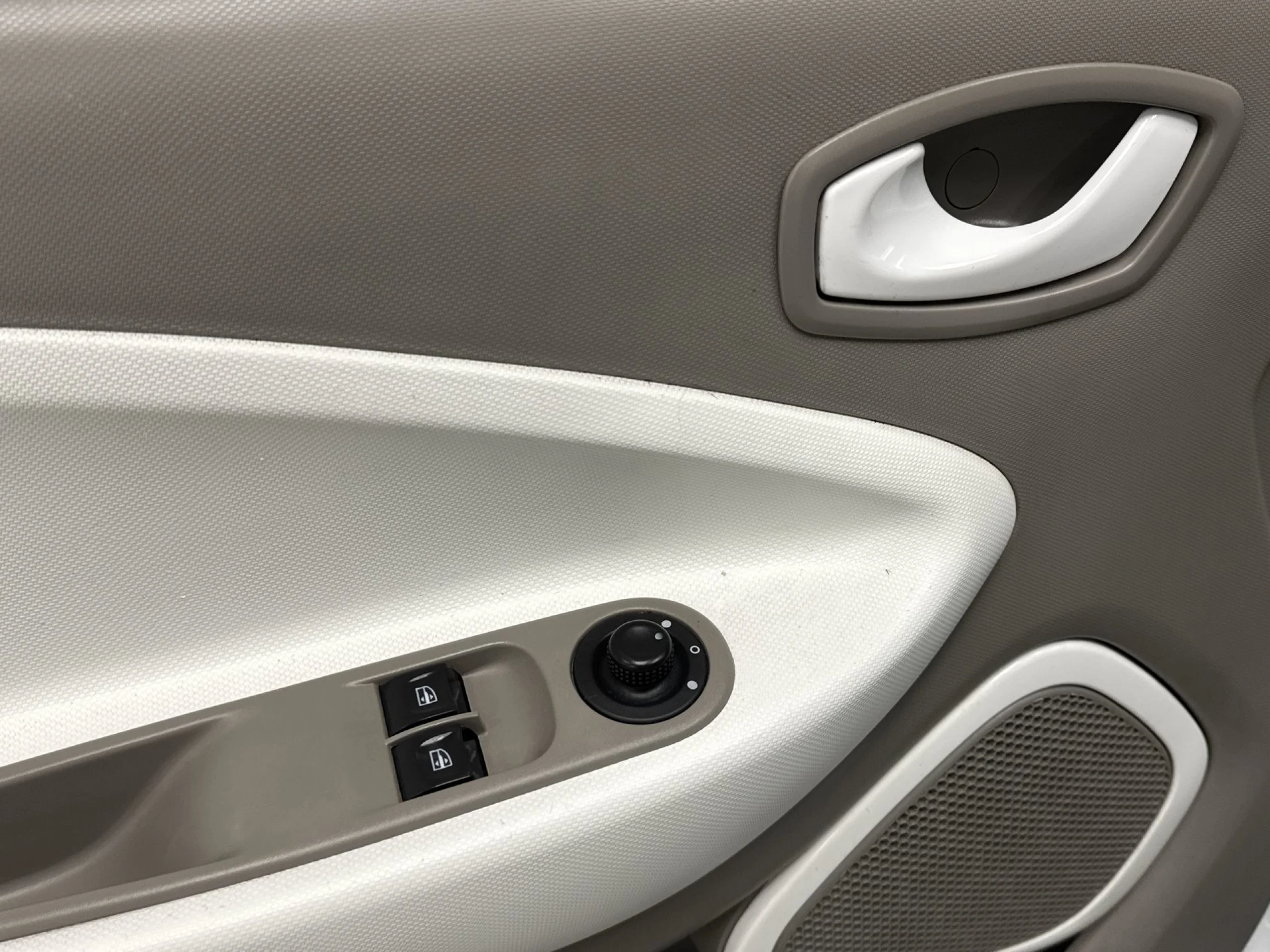 Renault Zoe Life R240 65 kW (88 CV) - Foto 10