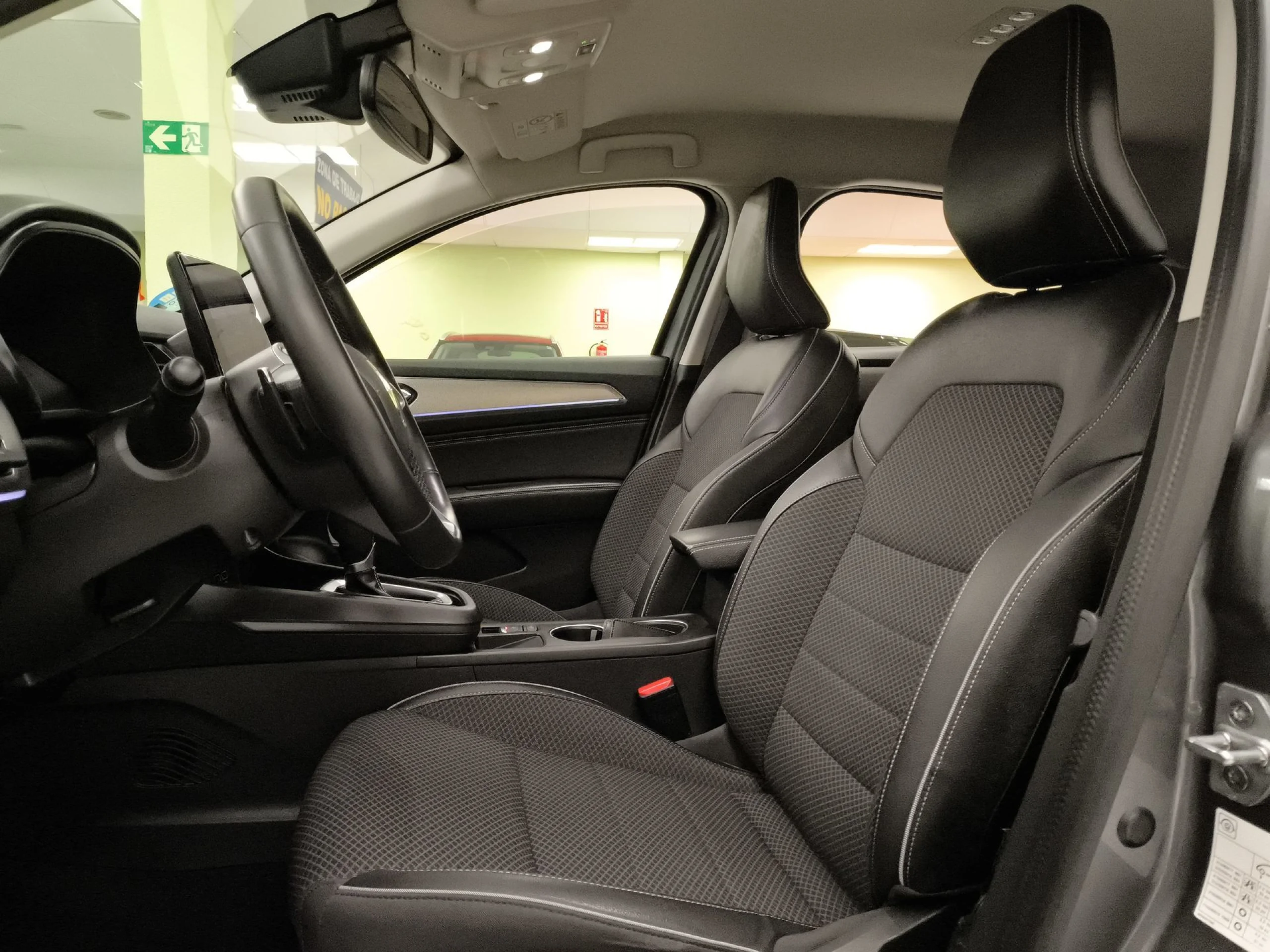 Renault Arkana Zen TCe 103 kW (140 CV) EDC Microhíbrido - Foto 8