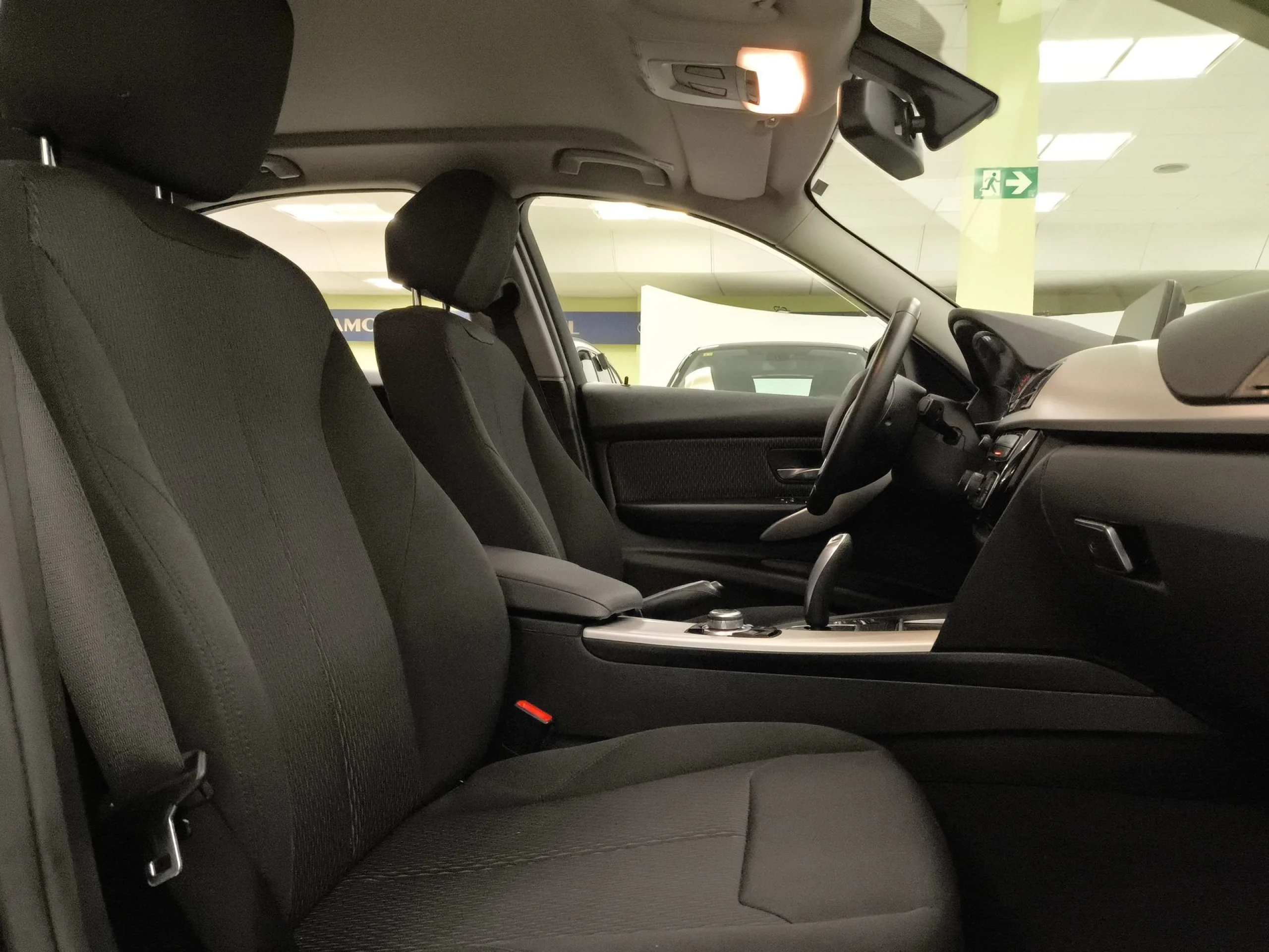 BMW Serie 3 320d 140 kW (190 CV) - Foto 20