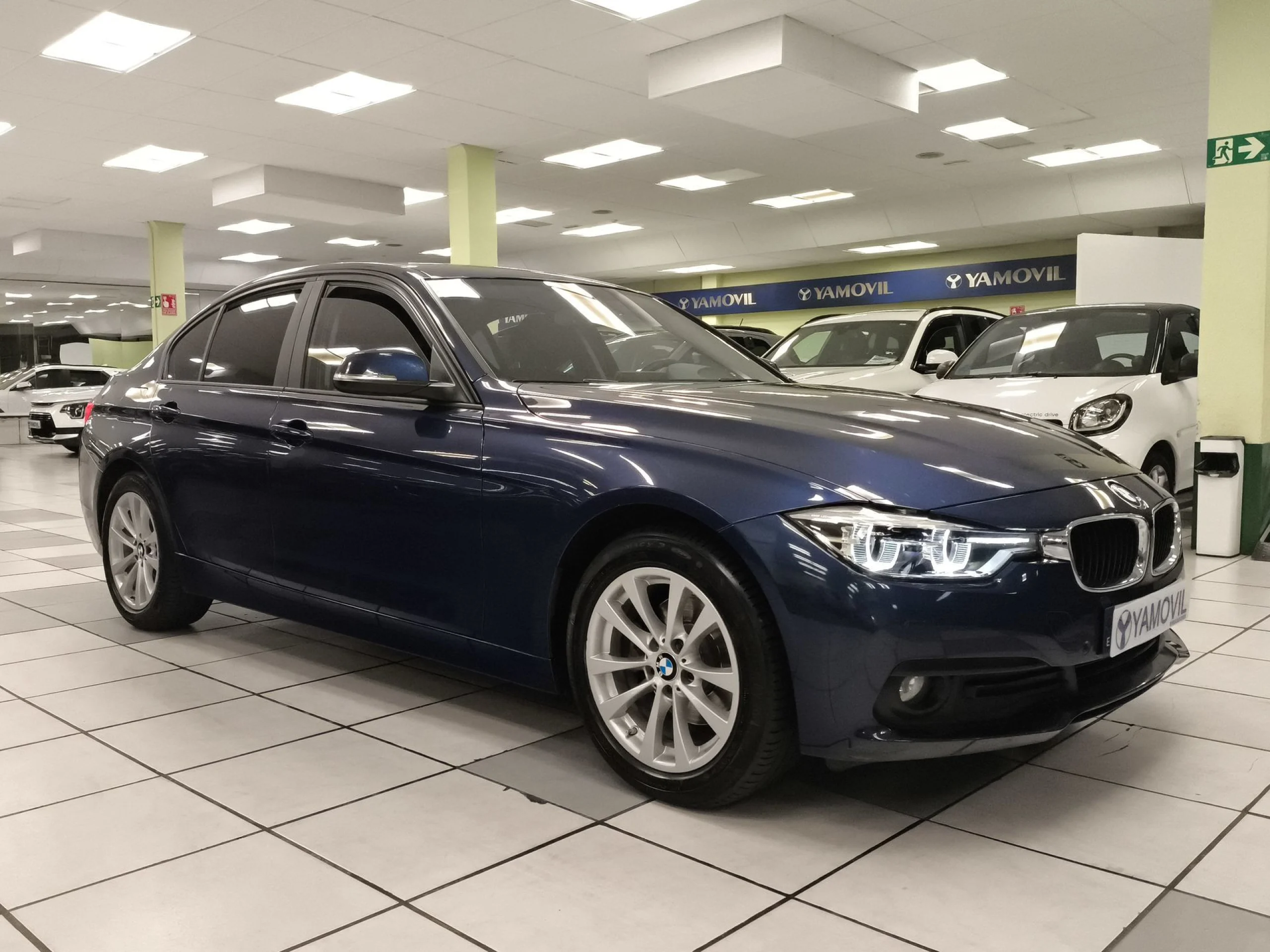 BMW Serie 3 320d 140 kW (190 CV) - Foto 2