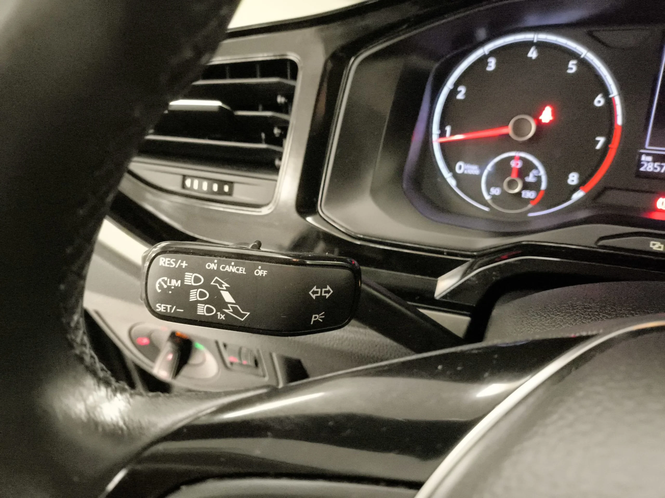 Volkswagen Polo Advance 1.0 59 kW (80 CV) - Foto 16