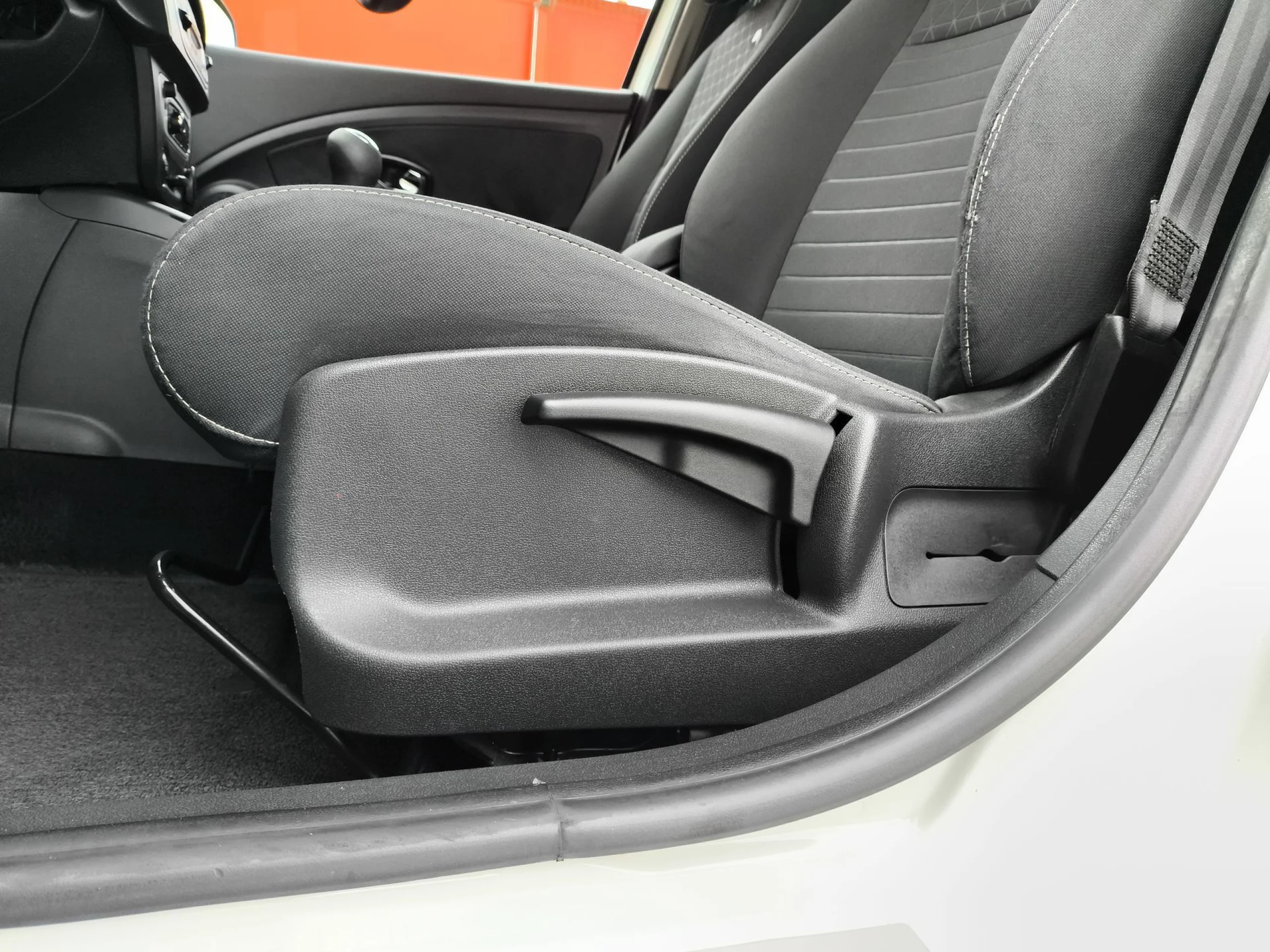 Renault Megane Limited Energy SANDS TCe 85 kW (115 CV) - Foto 9