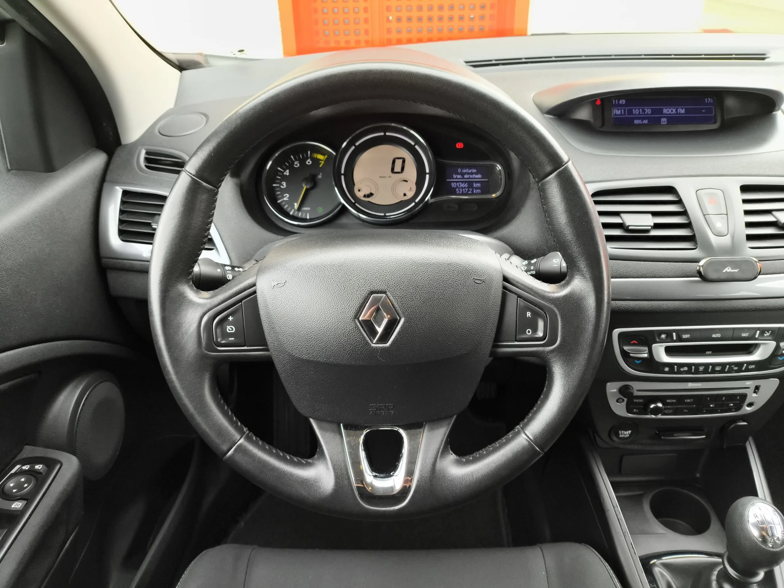 Renault Megane Limited Energy SANDS TCe 85 kW (115 CV) - Foto 11