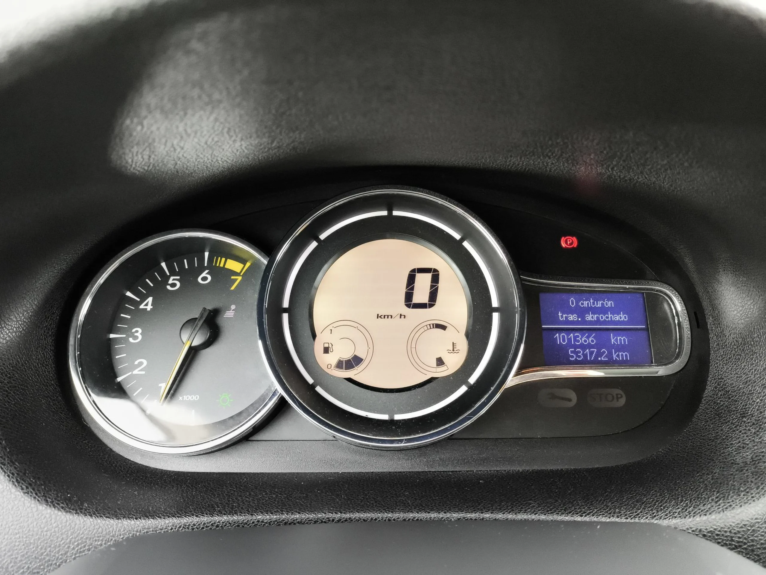 Renault Megane Limited Energy SANDS TCe 85 kW (115 CV) - Foto 12
