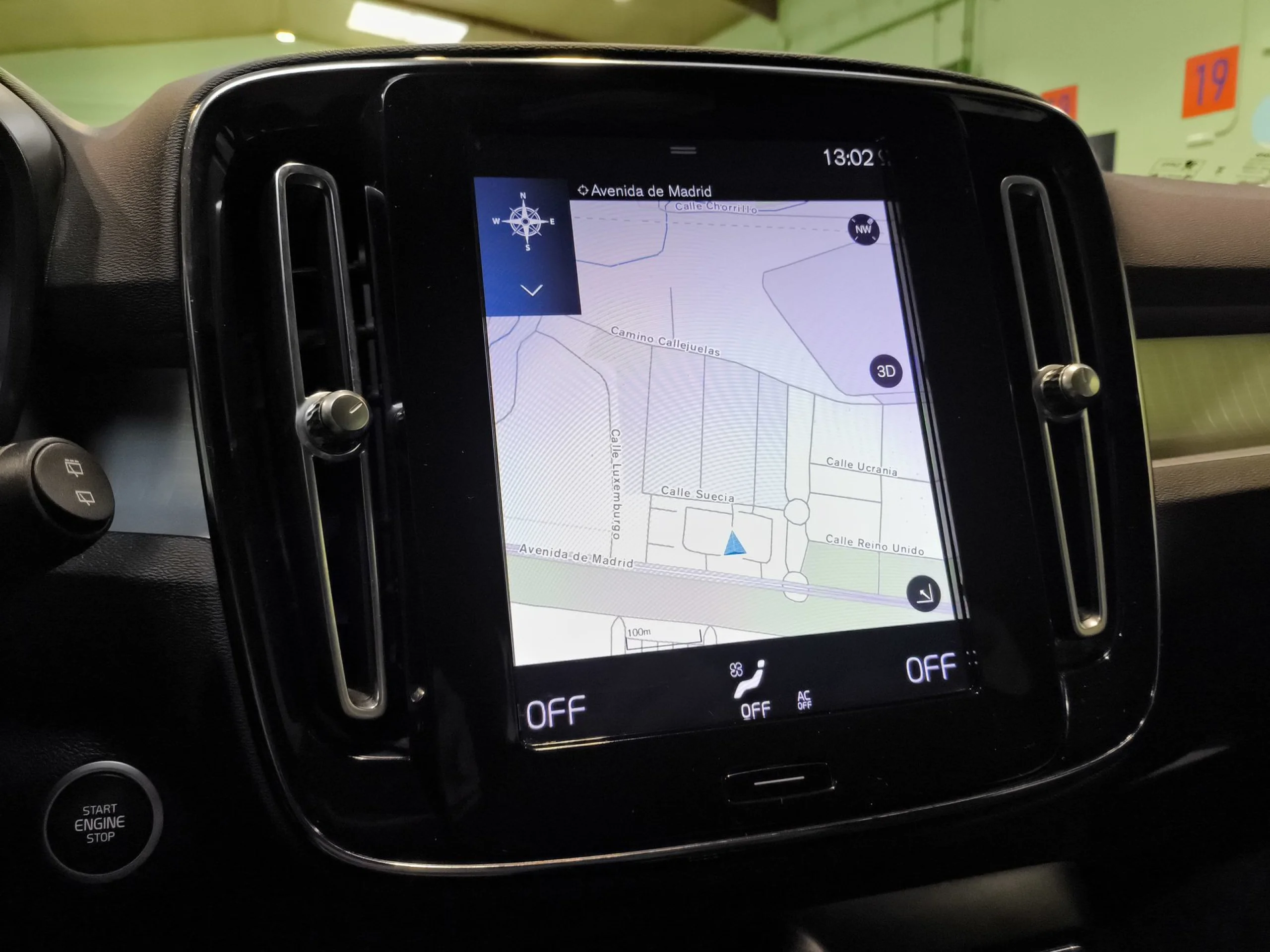 Volvo XC40 D3 Momentum 110 kW (150 CV) - Foto 17