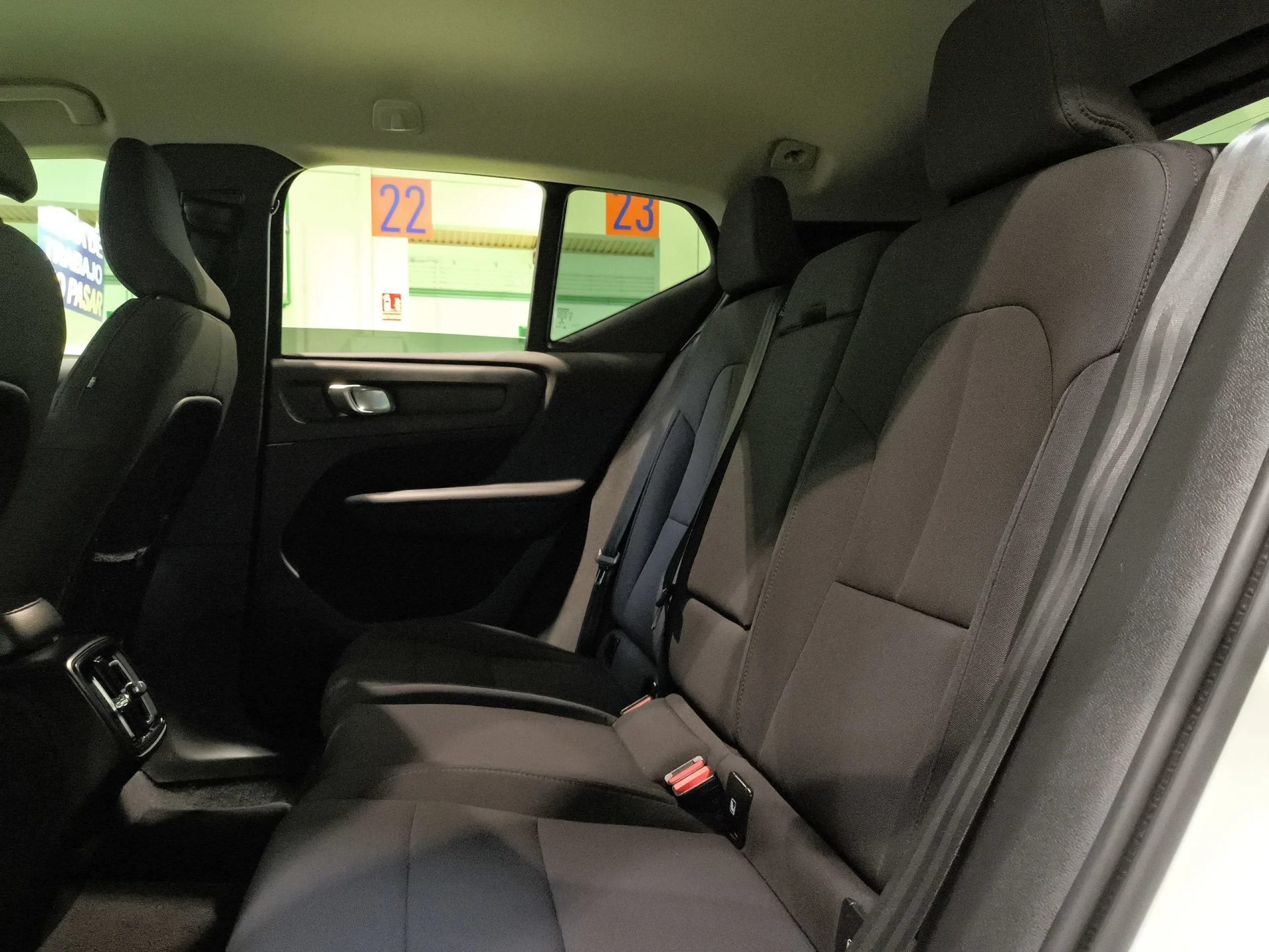 Volvo XC40 D3 Momentum 110 kW (150 CV) - Foto 22