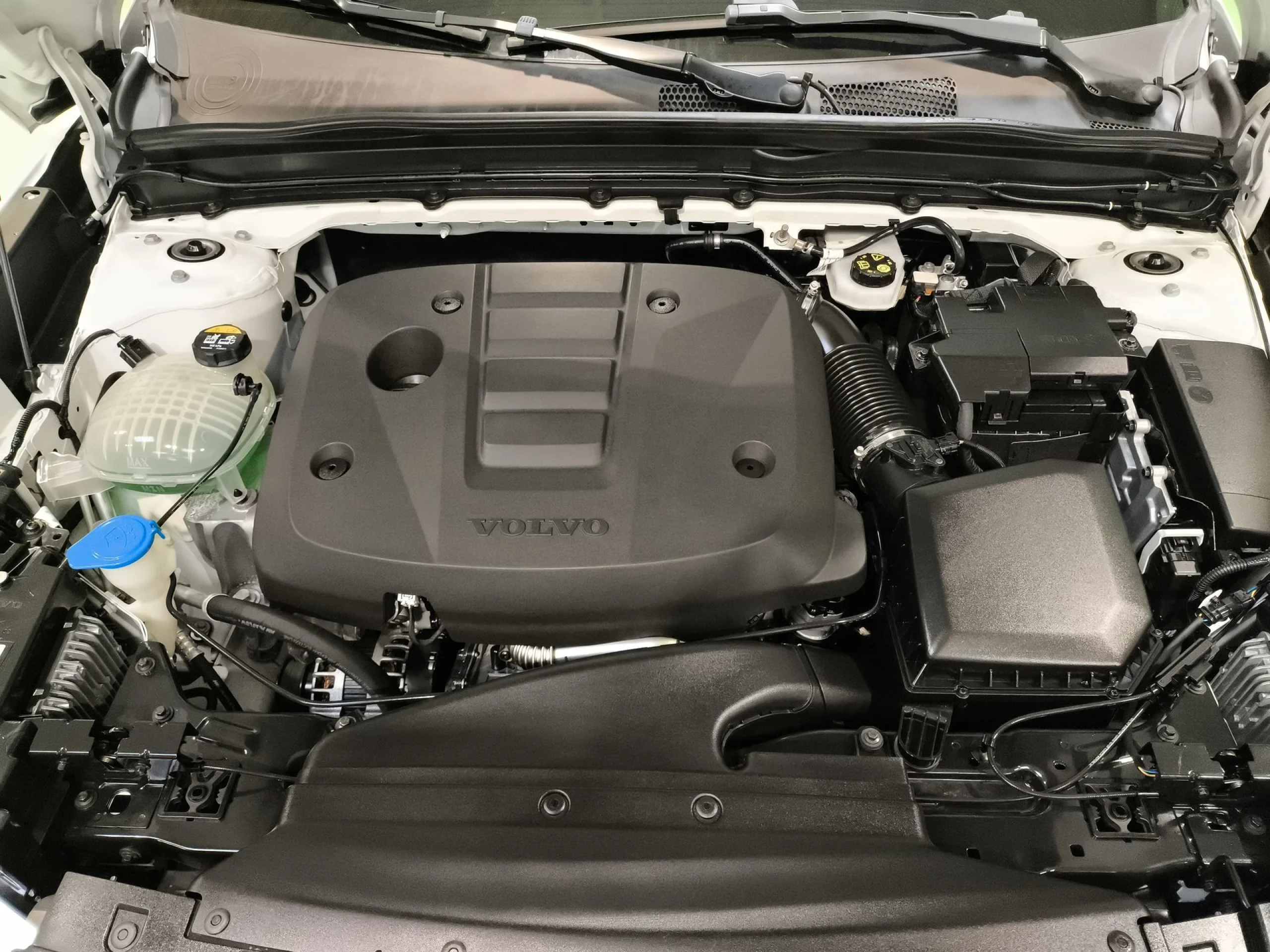 Volvo XC40 D3 Momentum 110 kW (150 CV) - Foto 26