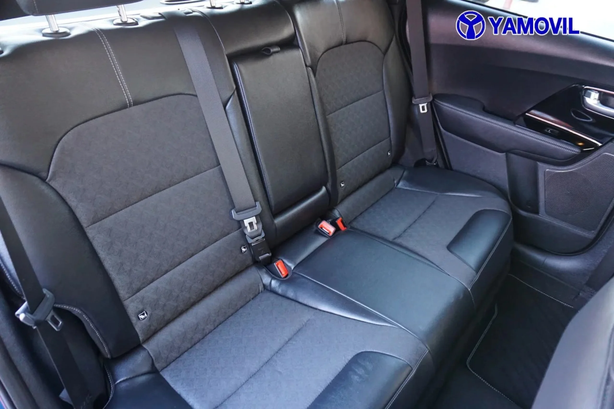 Kia Niro 1.6 GDi HEV Híbrido Emotion 104 kW (141 CV) - Foto 16