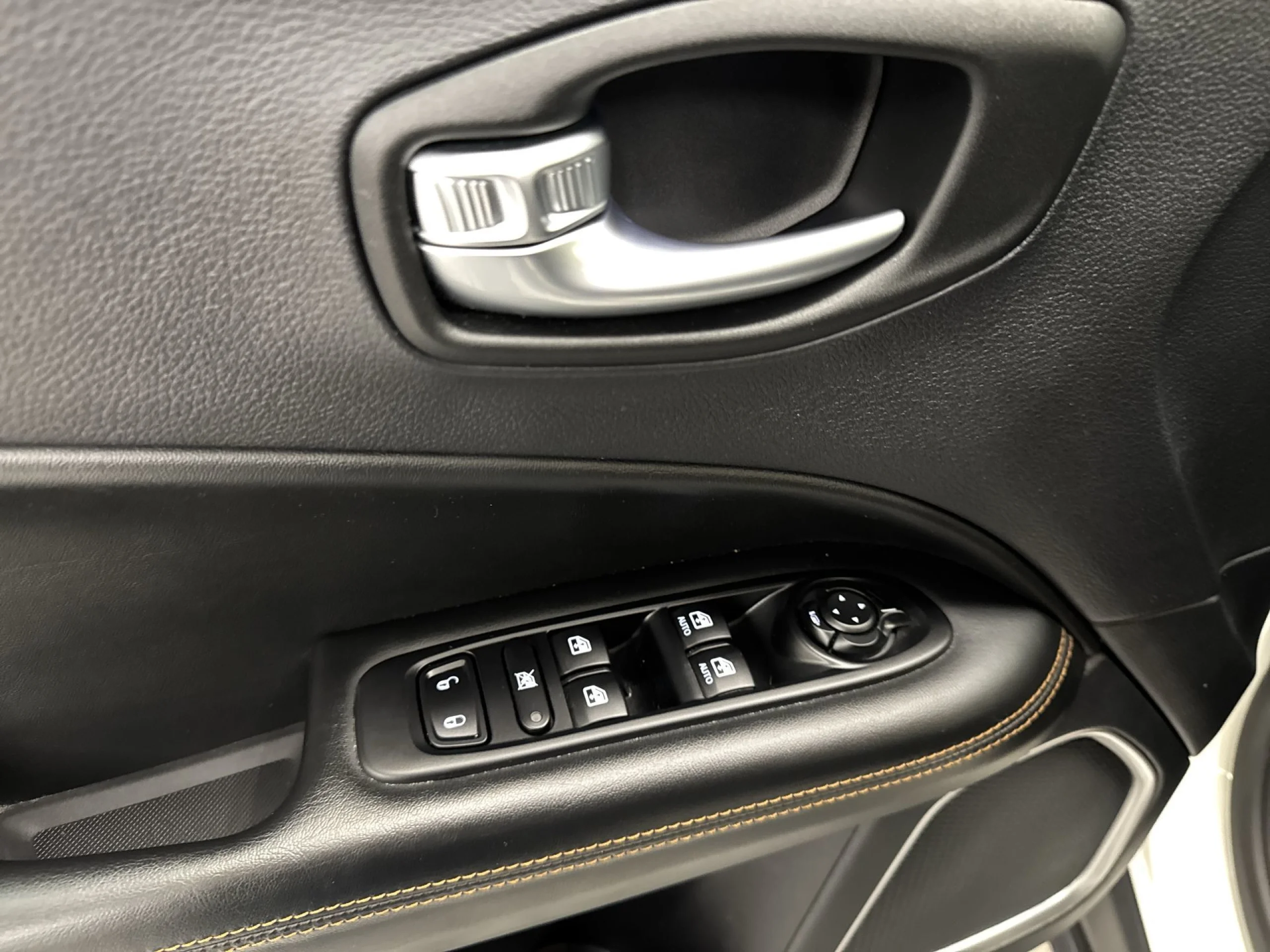 Jeep Compass 1.4 Multiair Limited 4x2 103 kW (140 CV) - Foto 10