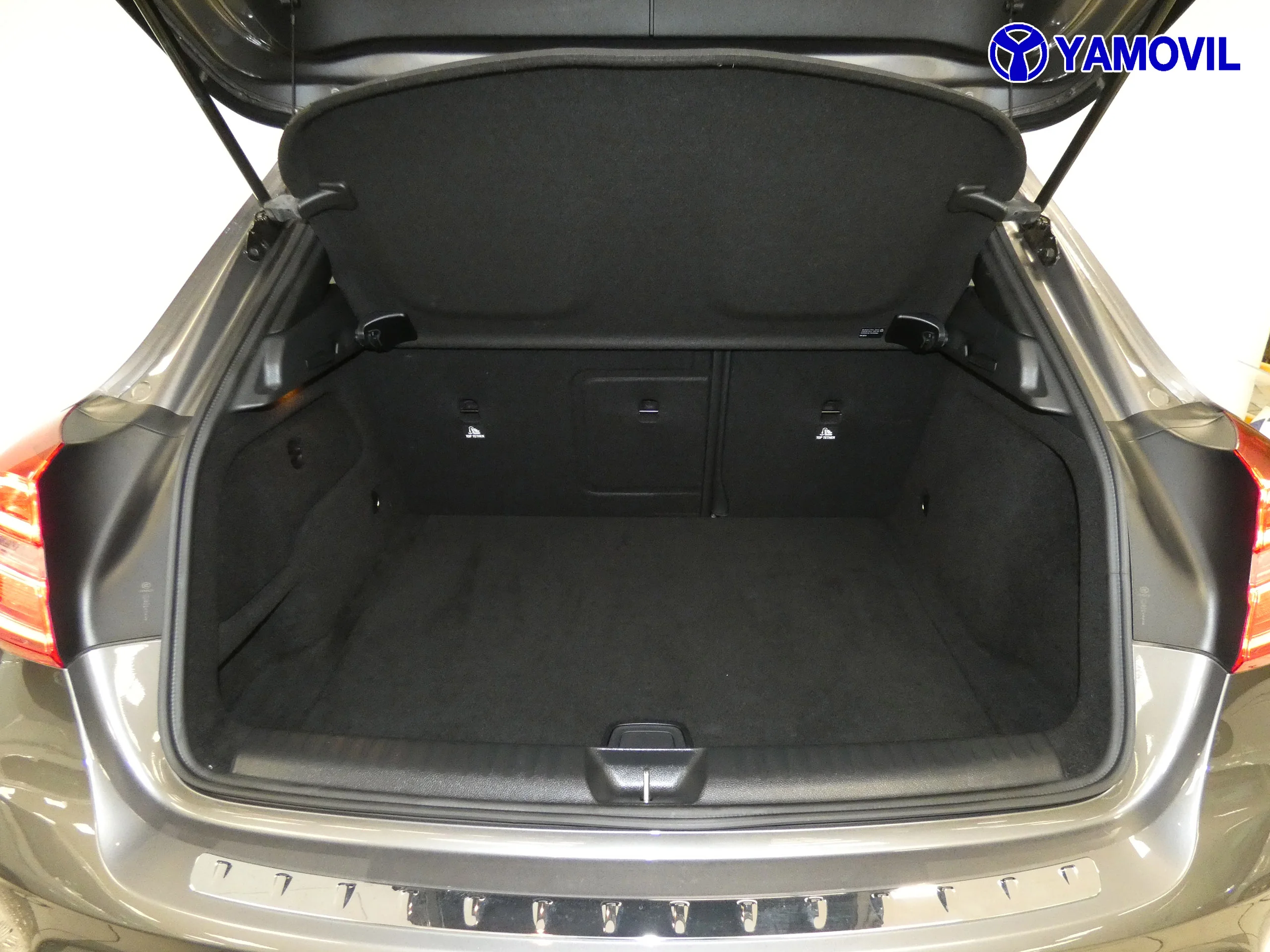 Mercedes-Benz GLA 200 200D AMG LINE - Foto 7