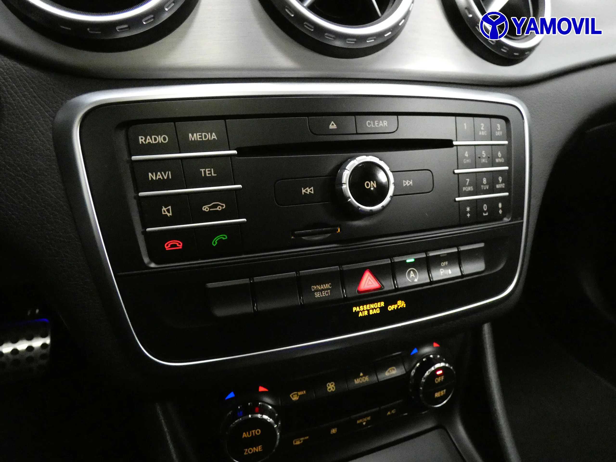 Mercedes-Benz GLA 200 200D AMG LINE - Foto 30