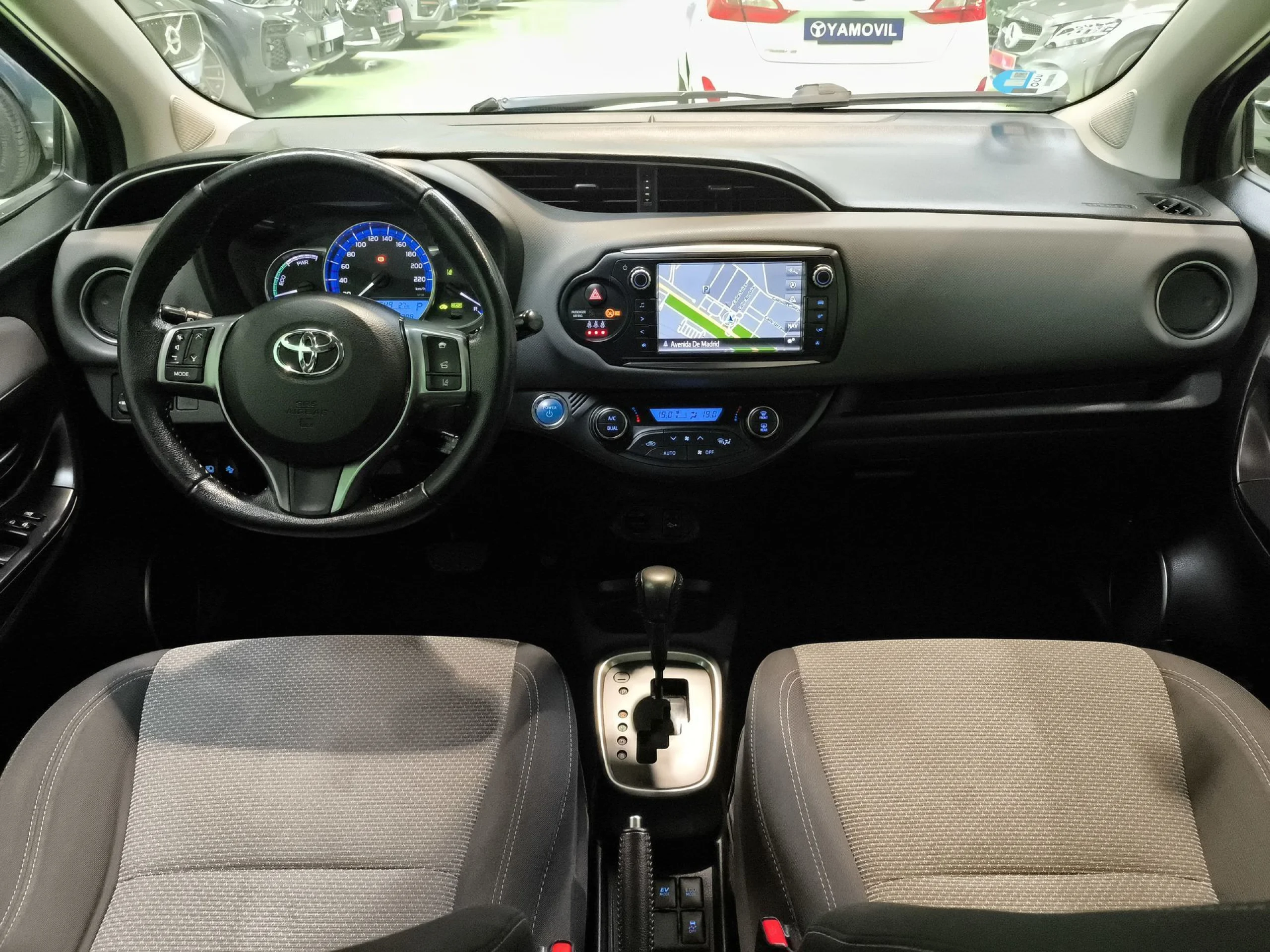 Toyota Yaris 1.5 Hybrid Active 74 kW (100 CV) - Foto 11