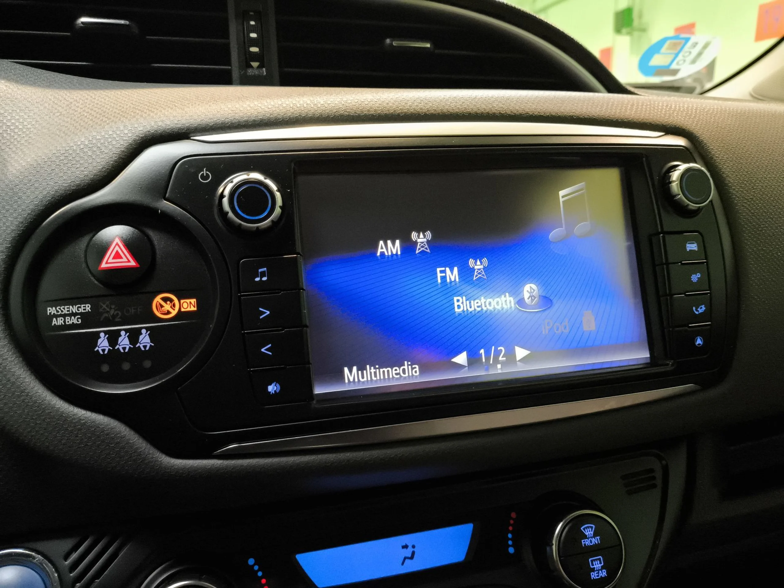 Toyota Yaris 1.5 Hybrid Active 74 kW (100 CV) - Foto 20