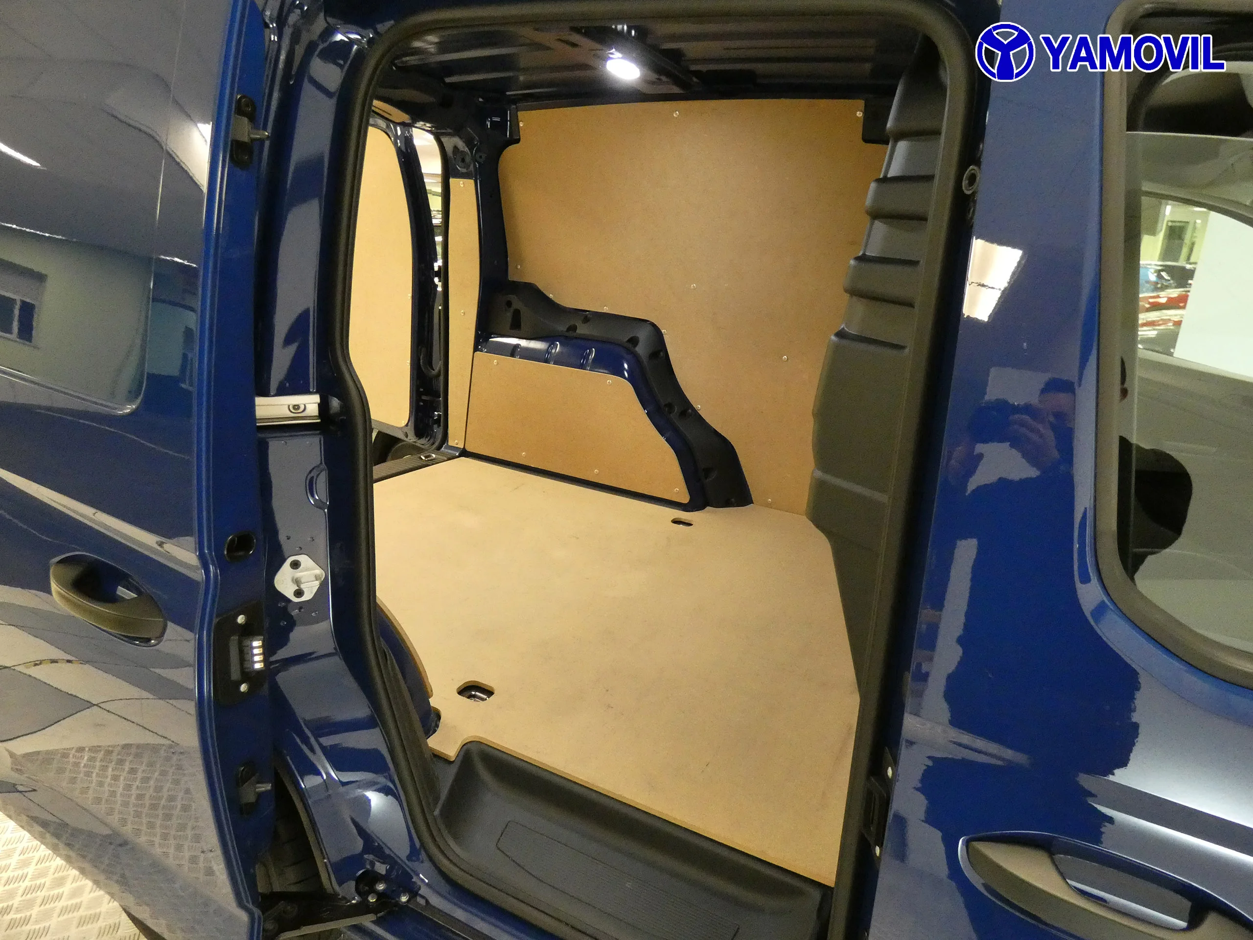 Volkswagen Caddy CARGO 2.0 TDI  - Foto 7