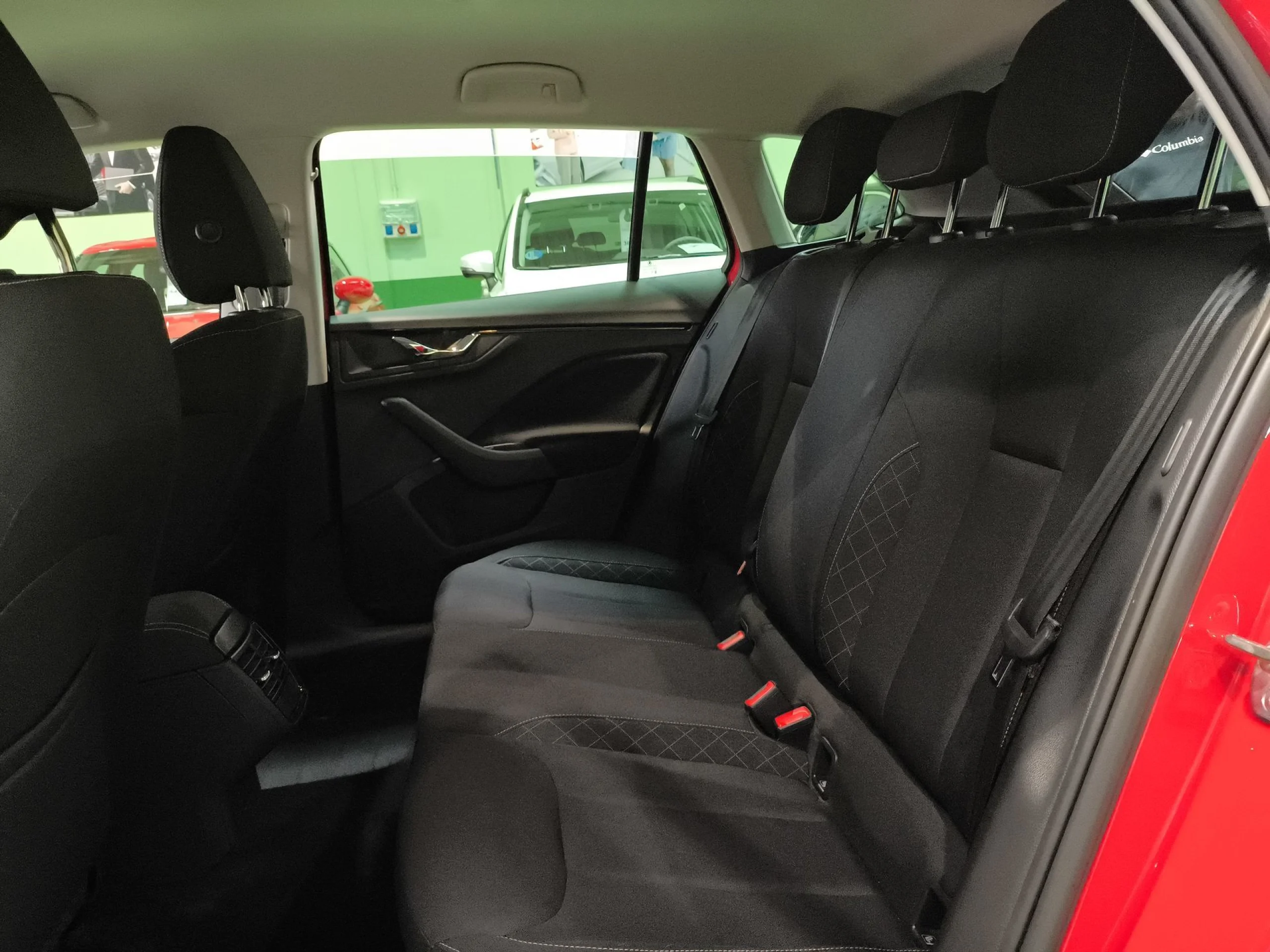Skoda Scala 1.0 TSI Ambition 81 kW (110 CV) - Foto 18