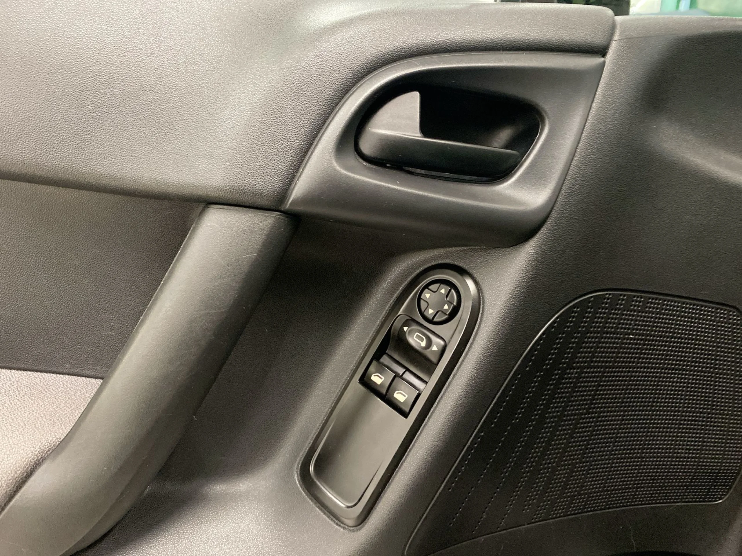 Citroen C3 PureTech 82 Tonic 60 kW (82 CV) - Foto 10
