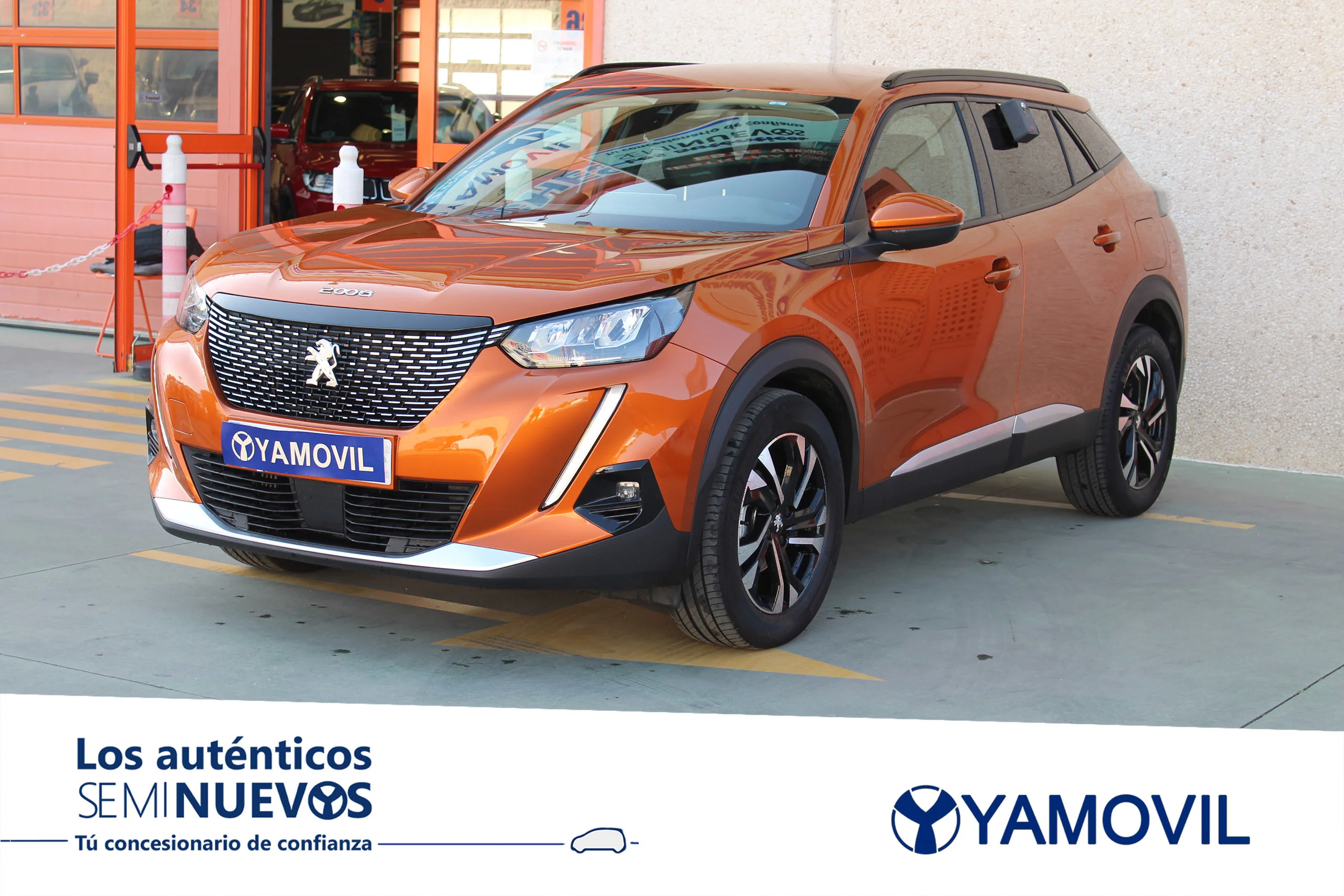 Peugeot 2008 SUV PureTech 130 SANDS Allure Pack 96 kW (130 CV) - Foto 1
