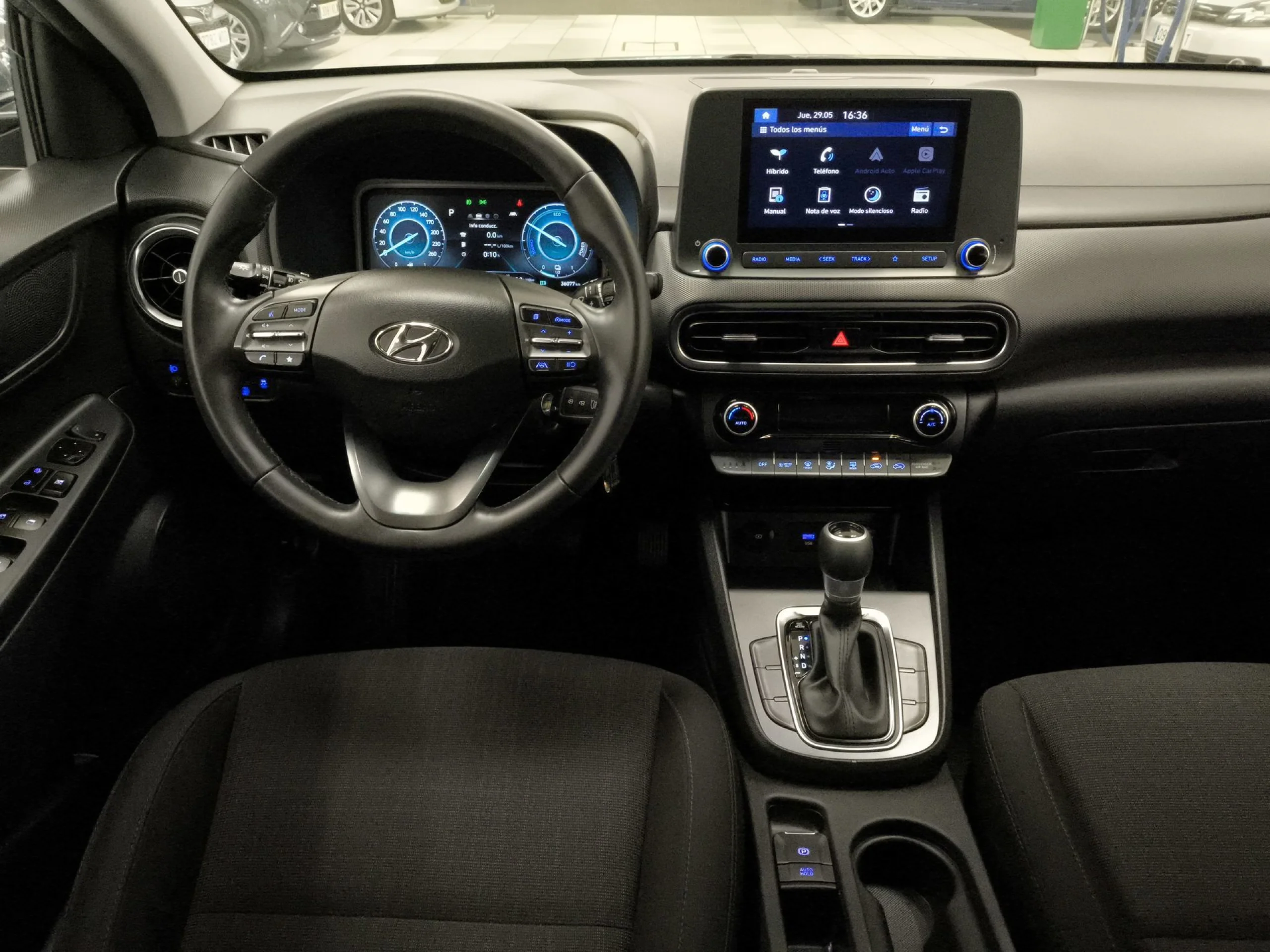 Hyundai Kona 1.6 GDI HEV Maxx DCT 104 kW (141 CV) - Foto 17