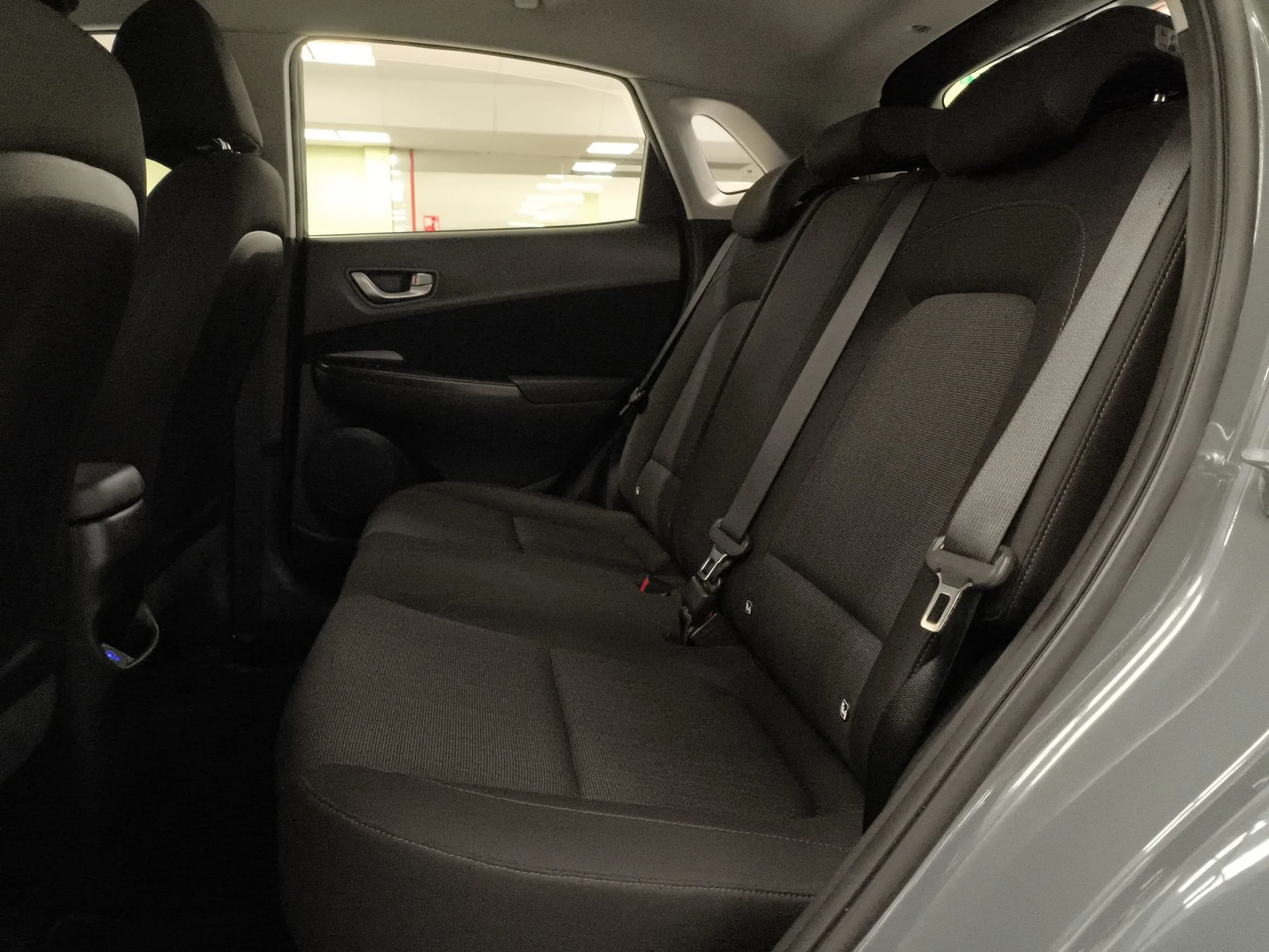 Hyundai Kona 1.6 GDI HEV Maxx DCT 104 kW (141 CV) - Foto 18