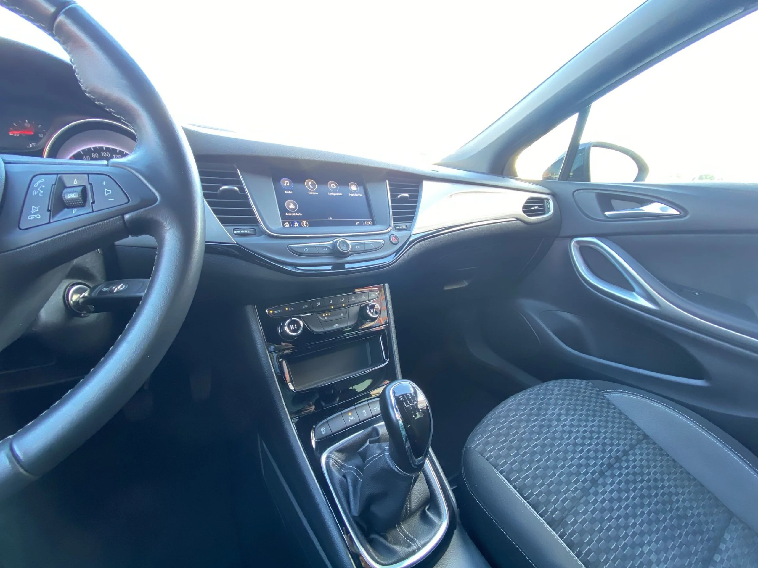 Opel Astra 1.5D DVC Design AND Tech 77 kW (105 CV) - Foto 17