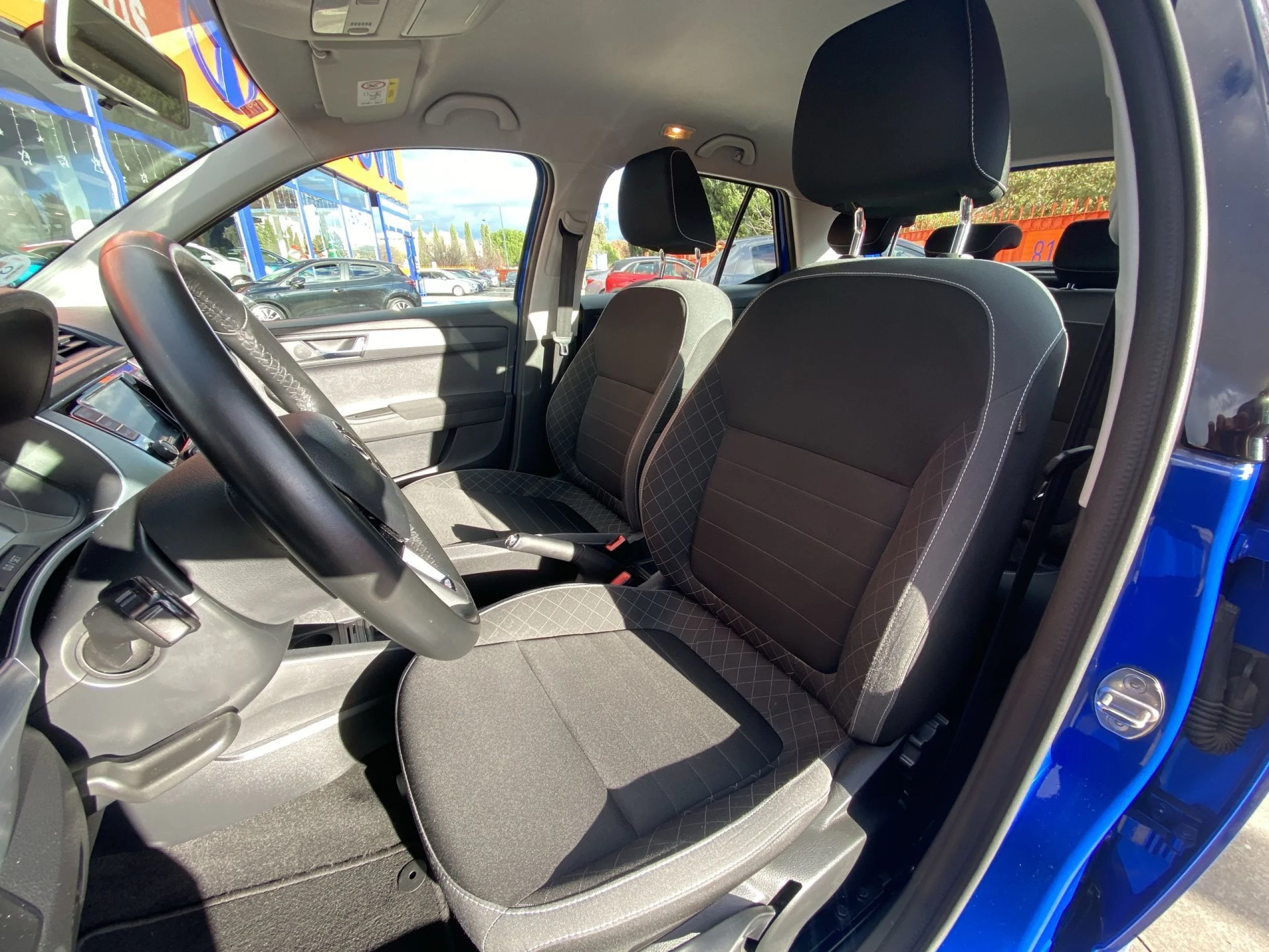 Skoda Fabia 1.0 MPI Like 55 kW (75 CV) - Foto 8
