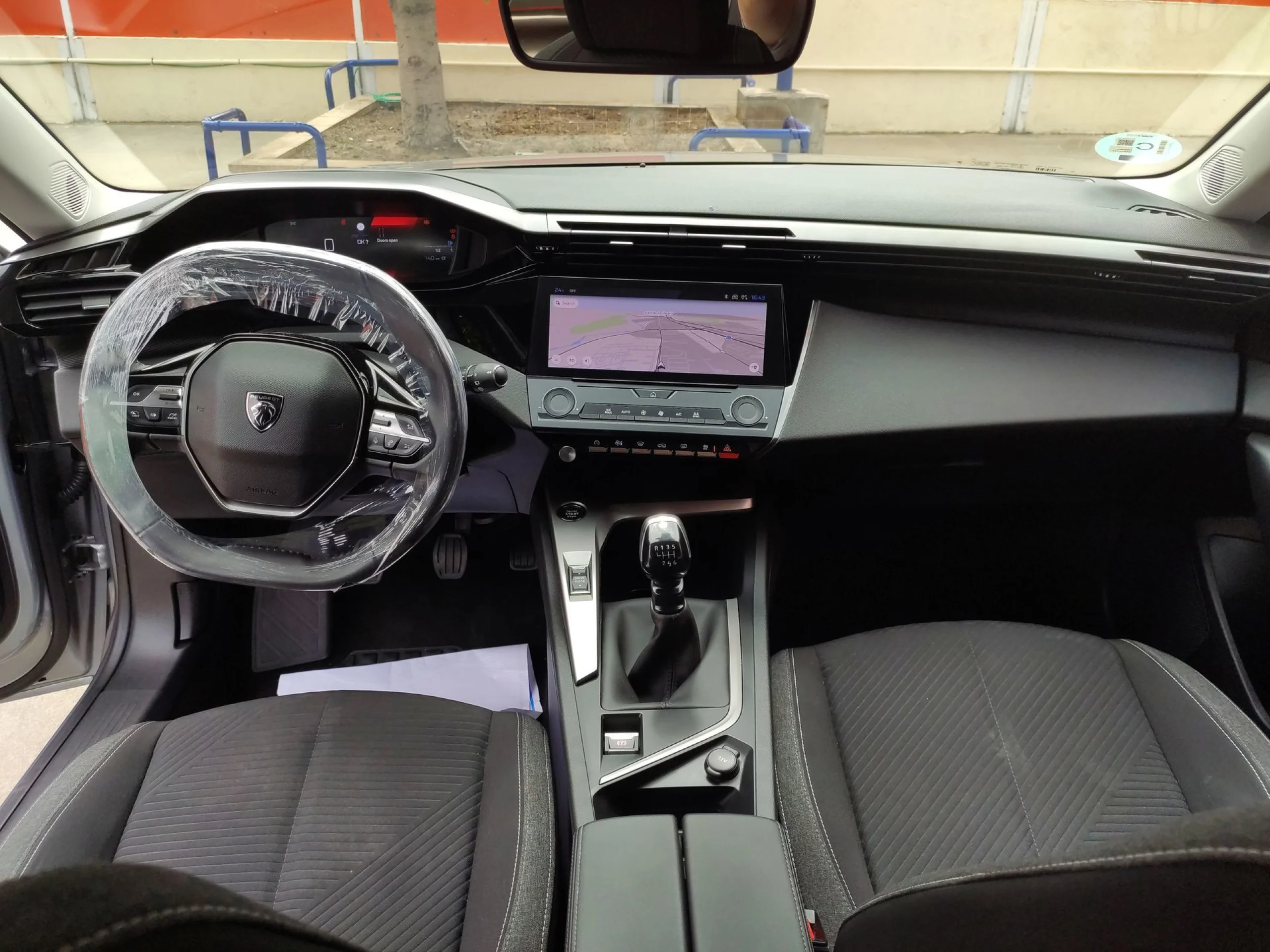 Peugeot 308 PureTech 130 SANDS Active Pack 96 kW (130 CV) - Foto 18