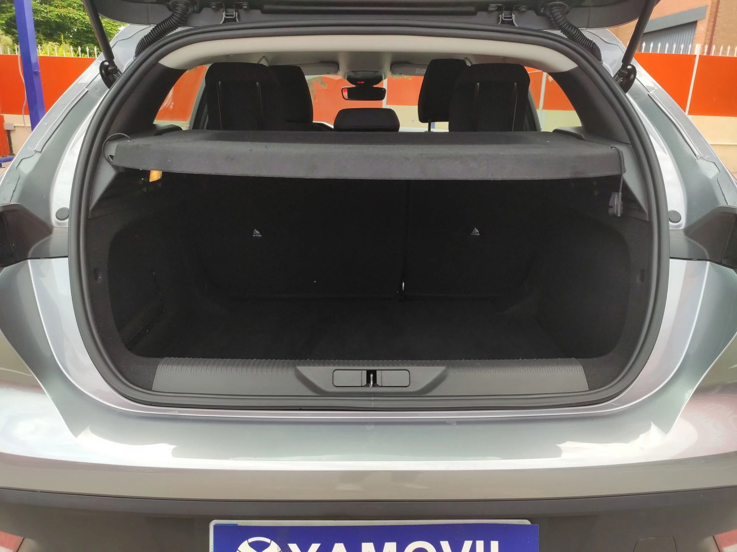Peugeot 308 PureTech 130 SANDS Active Pack 96 kW (130 CV) - Foto 19