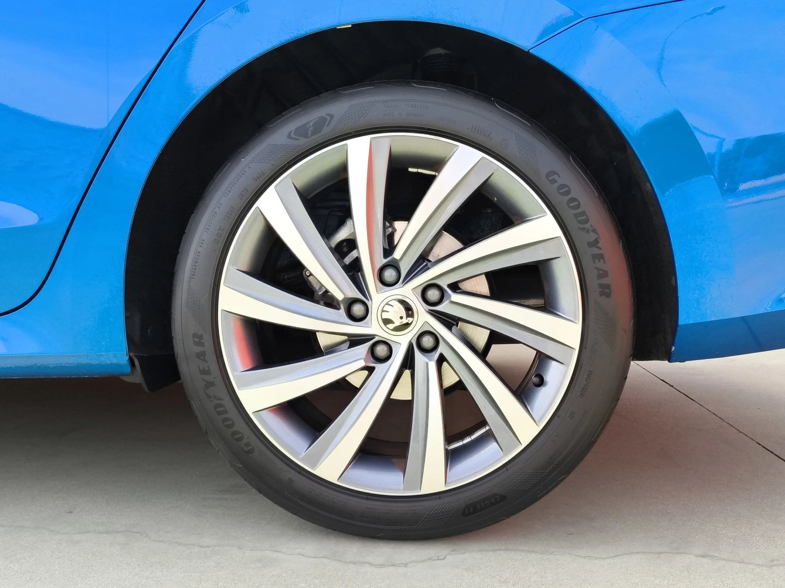 Skoda Octavia combi 1.5 TSI m-HEV Style 110 kW (150 CV) DSG - Foto 10
