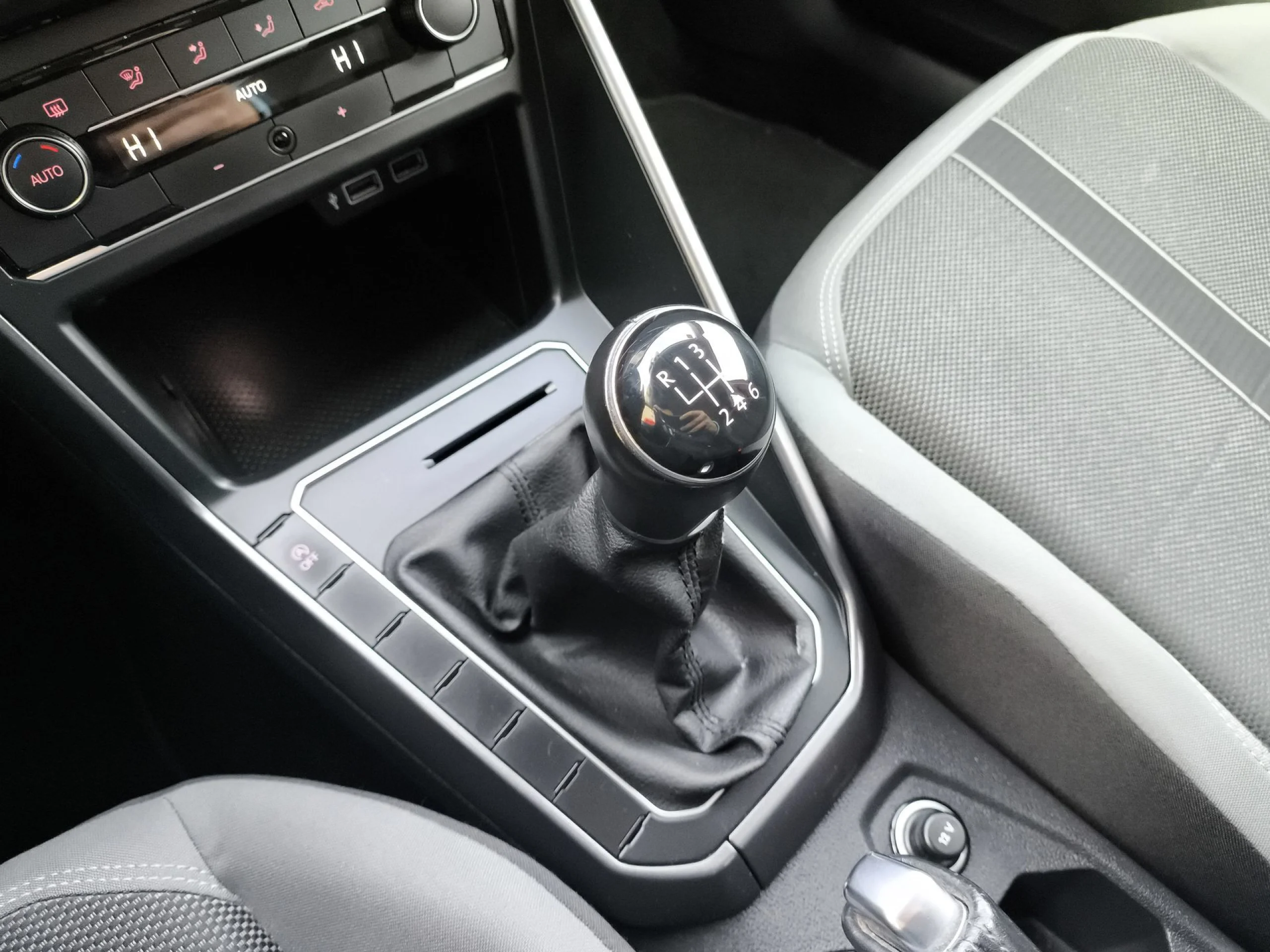 Volkswagen Polo Sport 1.0 TSI 85 kW (115 CV) - Foto 15