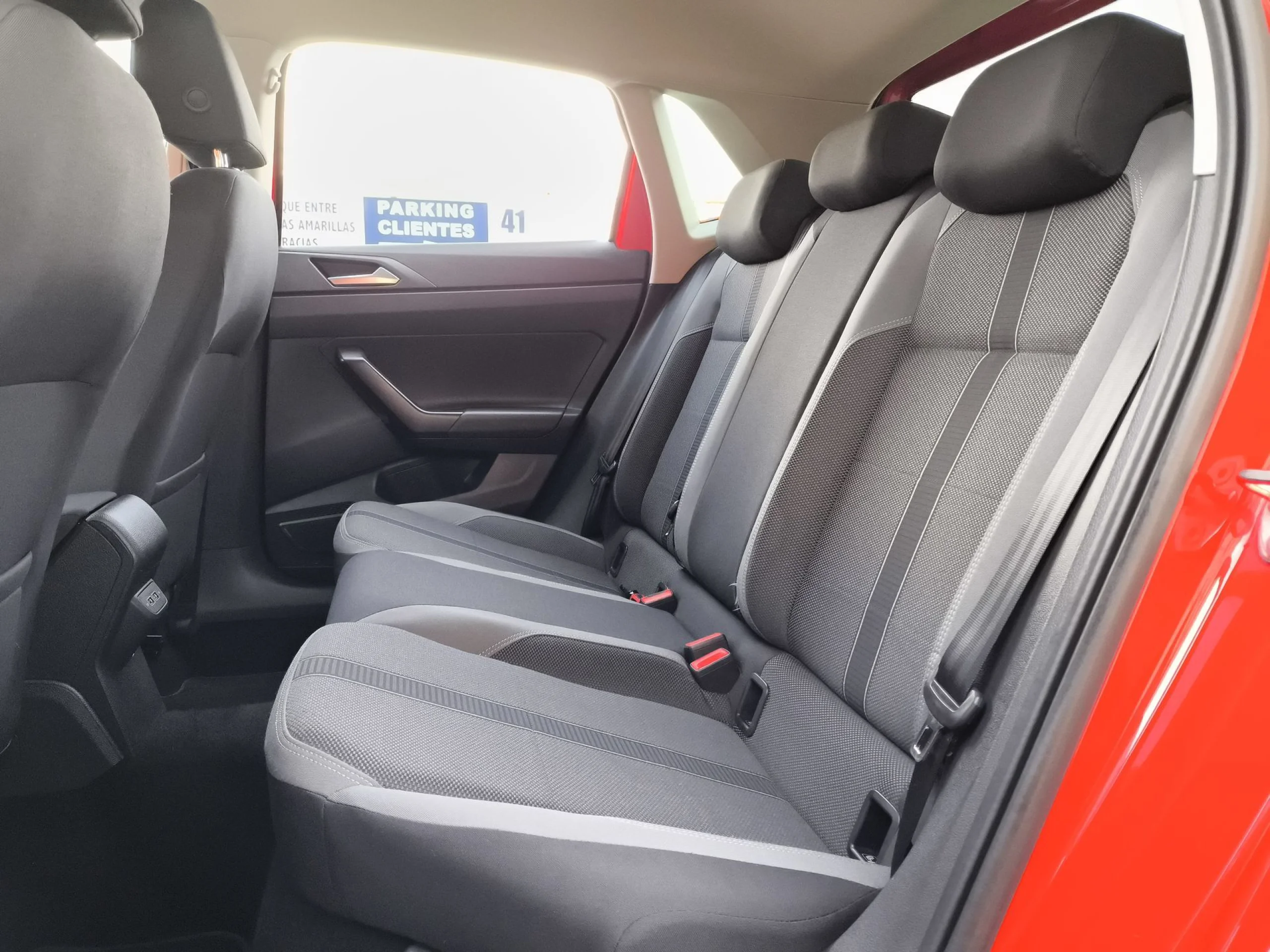 Volkswagen Polo Sport 1.0 TSI 85 kW (115 CV) - Foto 17