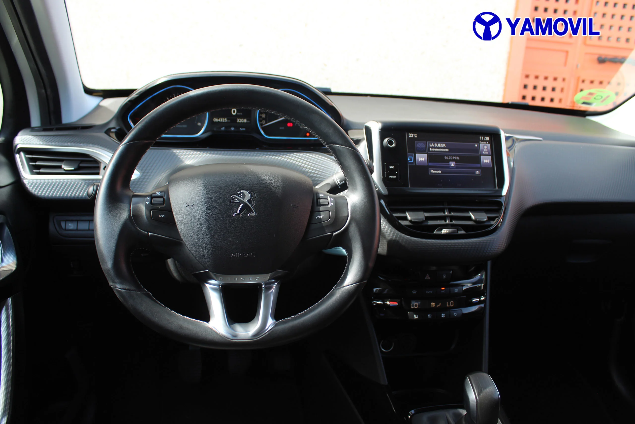 Peugeot 2008 SUV BlueHDi 100 Allure 74 kW (100 CV) - Foto 17
