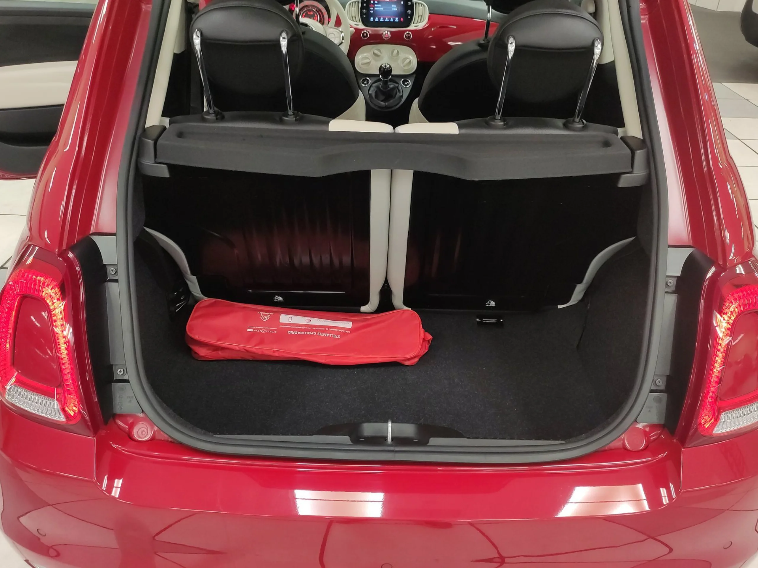 Fiat 500 Red 1.0 Hybrid 51 kW (70 CV) - Foto 19