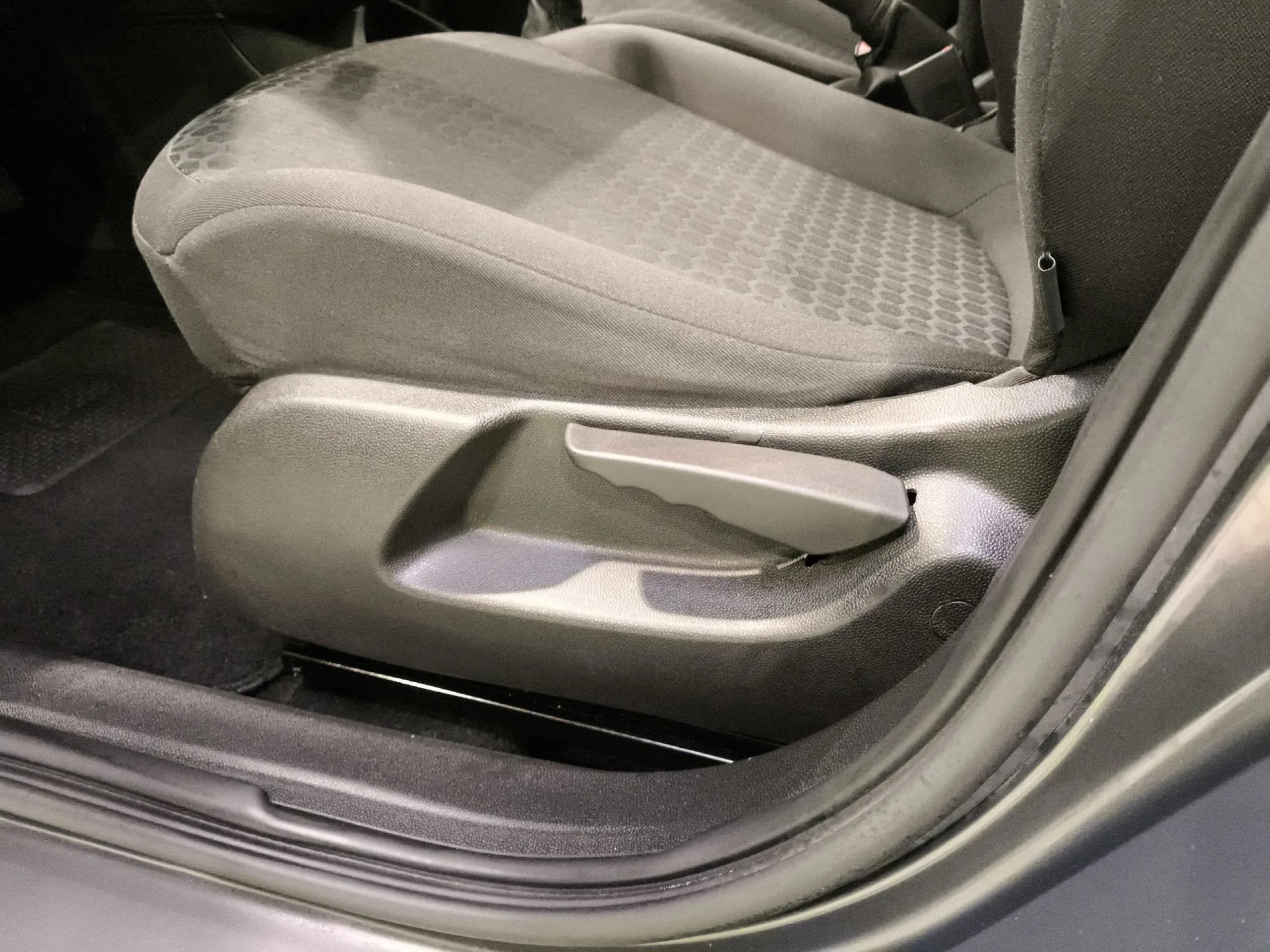 Opel Corsa 1.3 CDTi Expression 55 kW (75 CV) - Foto 9