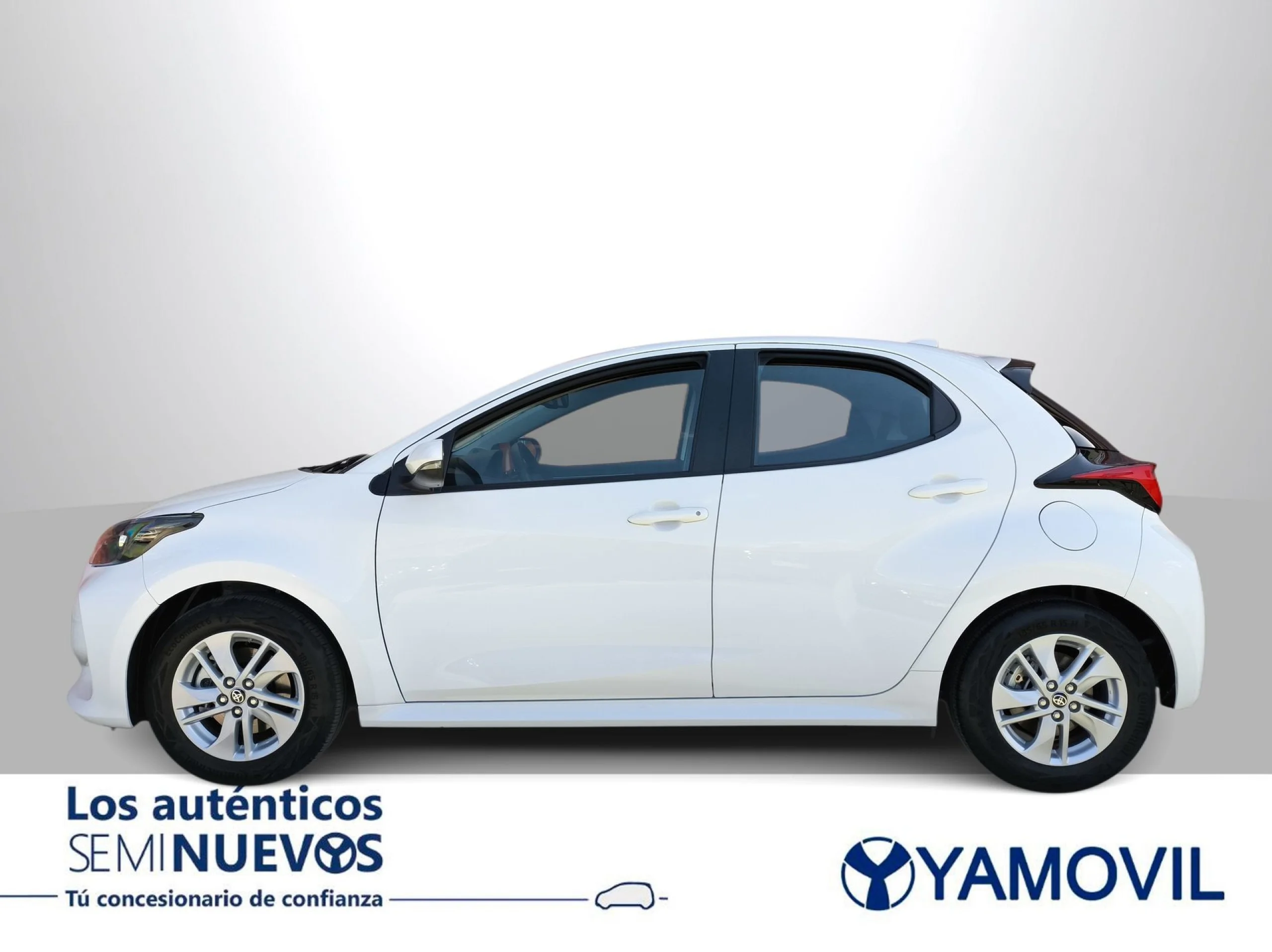 Toyota Yaris 120H Active Tech 85 kW (116 CV) - Foto 4