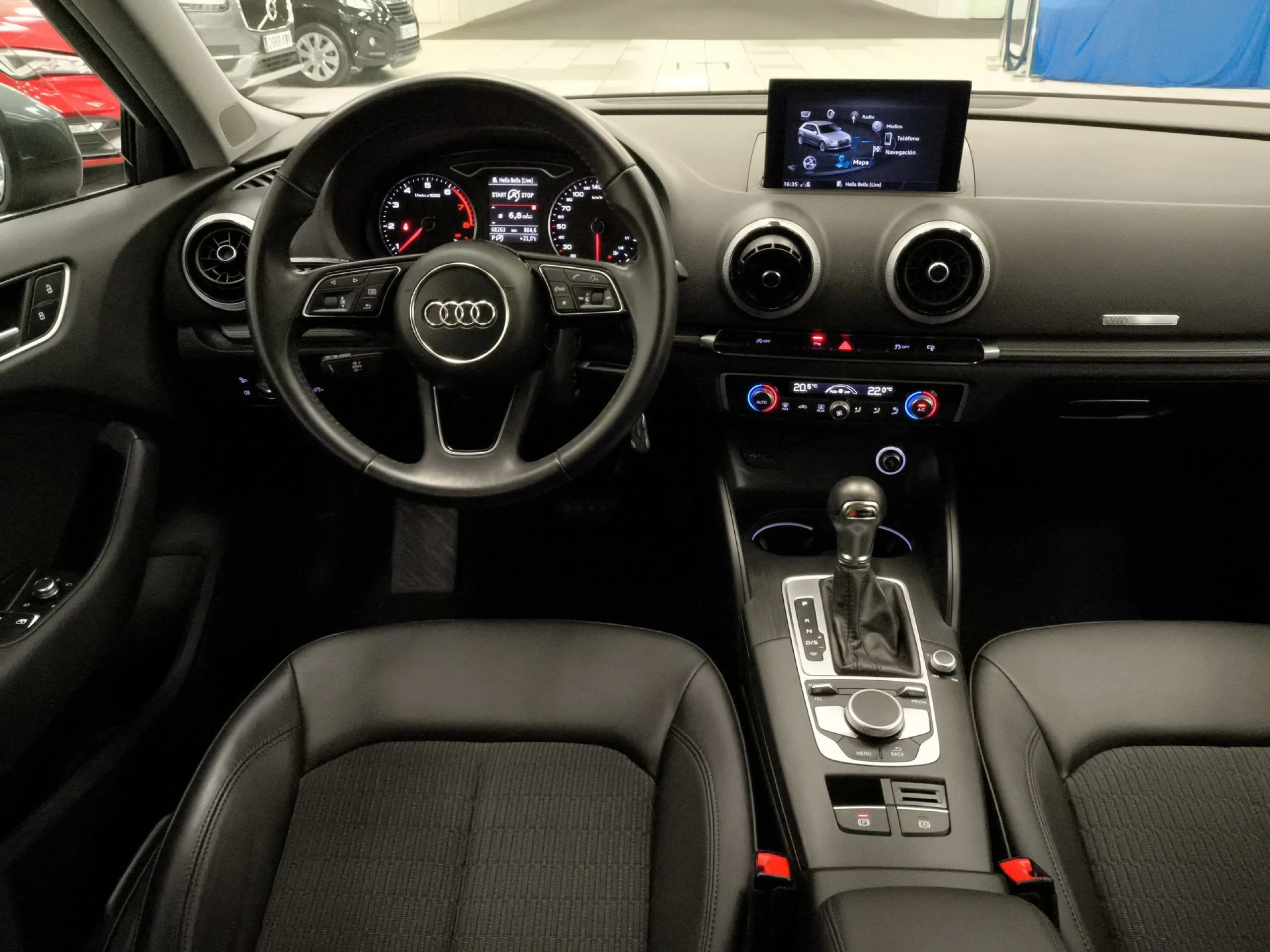 Audi A3 design edition  1.4 TFSI CoD ultra 110 kW (150 CV) S tronic - Foto 11