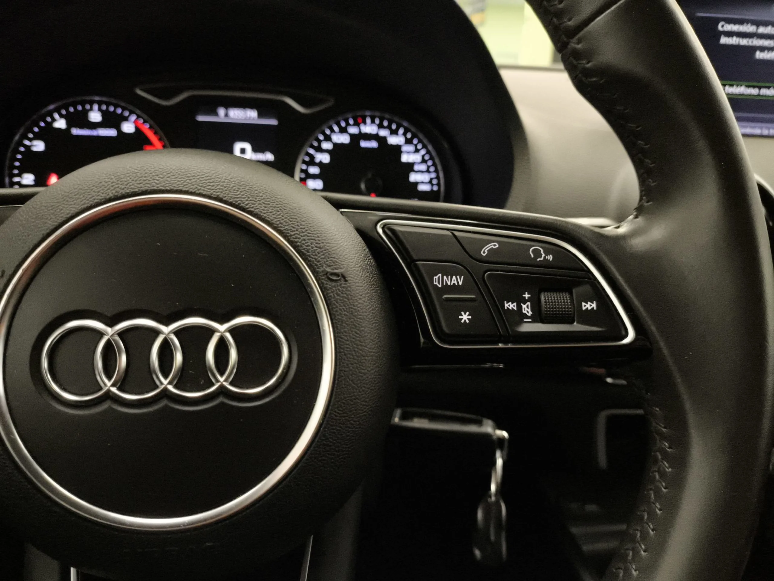 Audi A3 design edition  1.4 TFSI CoD ultra 110 kW (150 CV) S tronic - Foto 16