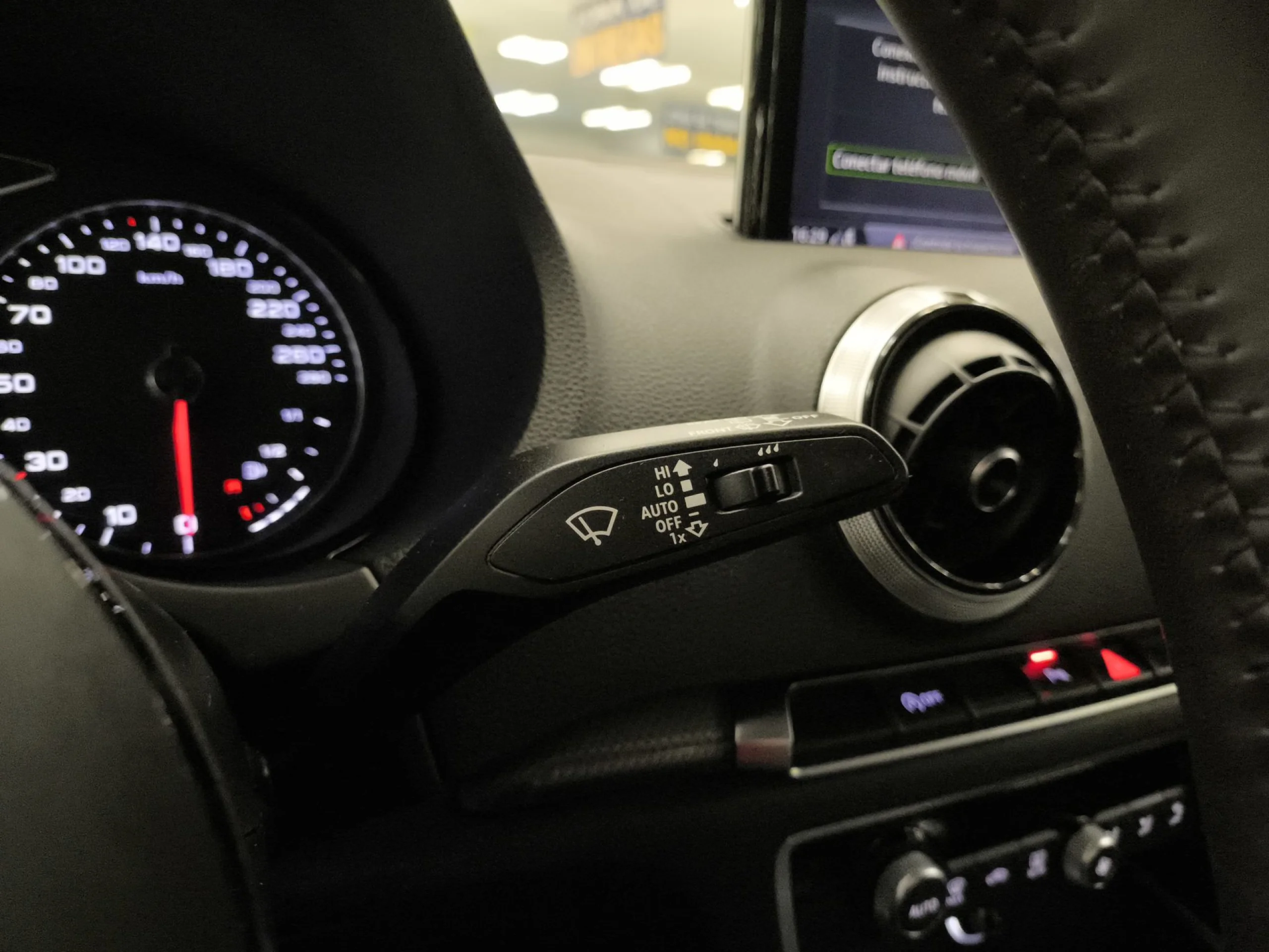 Audi A3 design edition  1.4 TFSI CoD ultra 110 kW (150 CV) S tronic - Foto 18