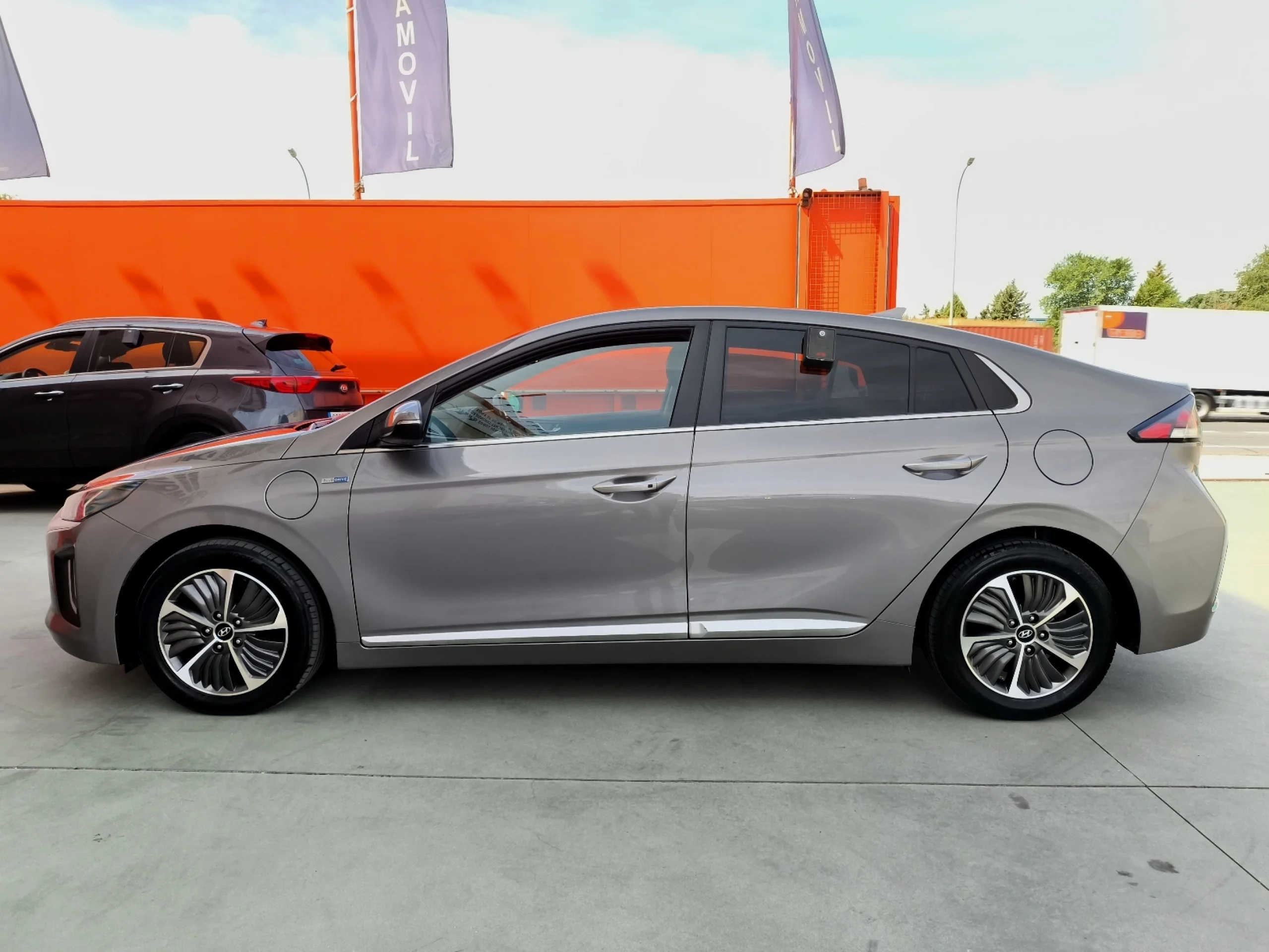Hyundai IONIQ 1.6 GDI PHEV Tecno DCT 104 kW (141 CV) - Foto 4