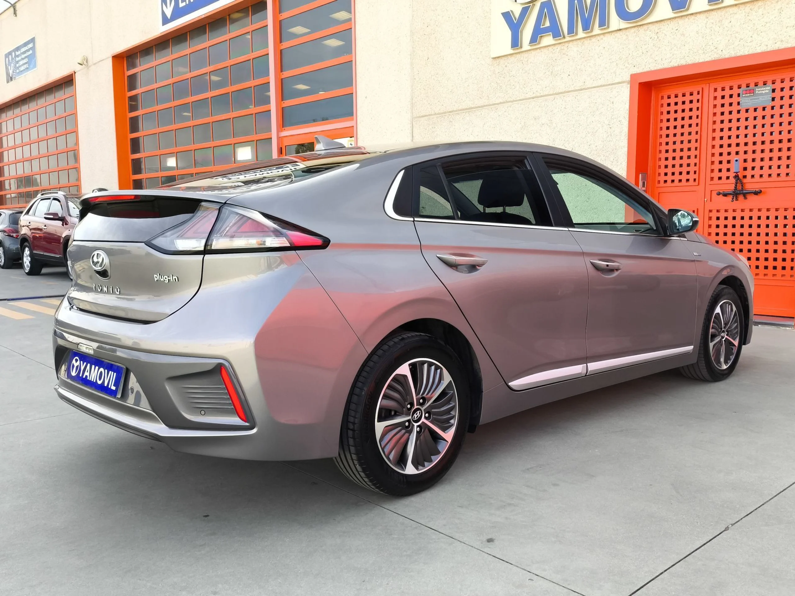 Hyundai IONIQ 1.6 GDI PHEV Tecno DCT 104 kW (141 CV) - Foto 6