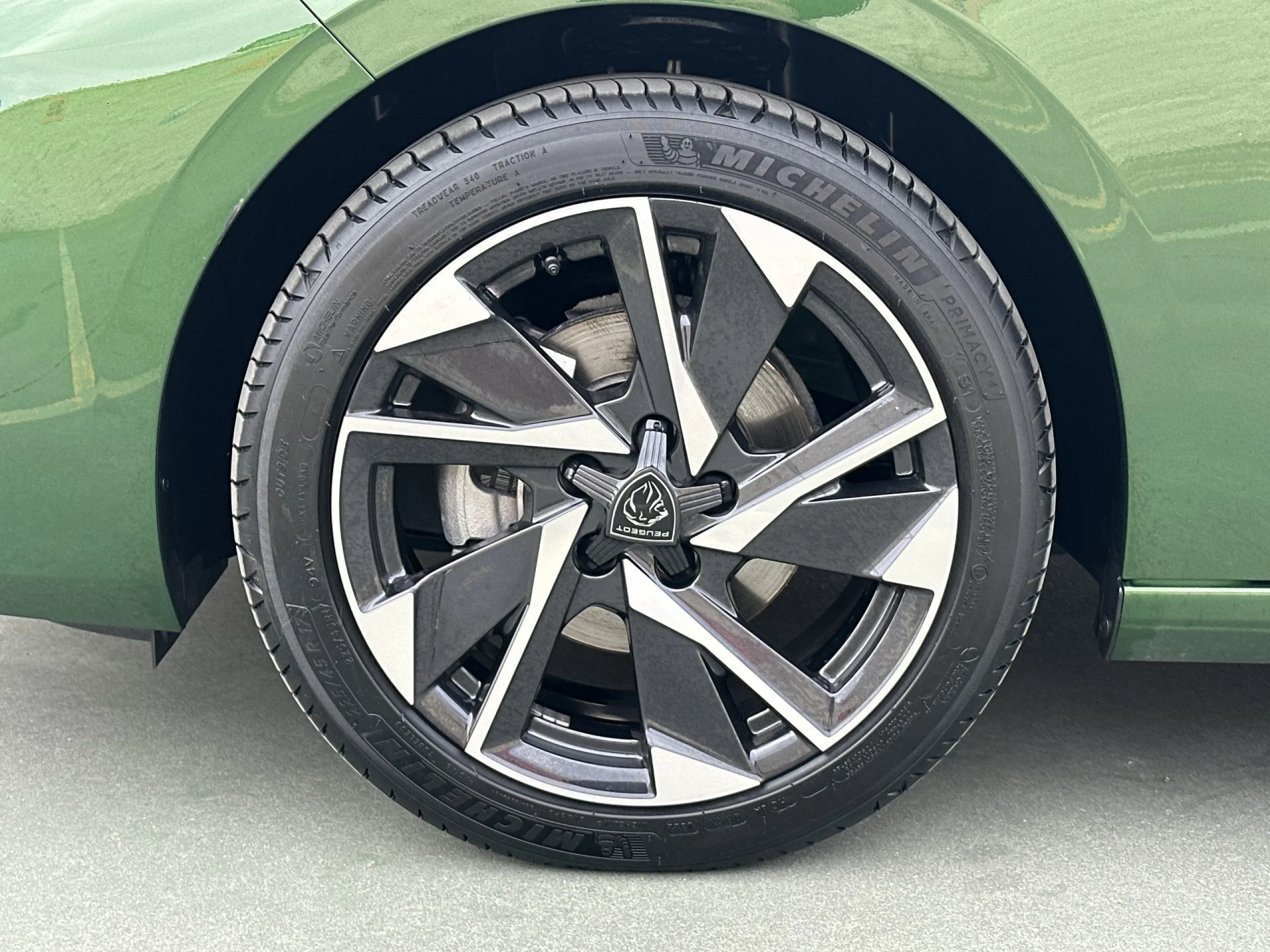 Peugeot 308 308 5P ALLURE PACK 130CV MANUAL 6V ( NUEVO MODELO) - Foto 7