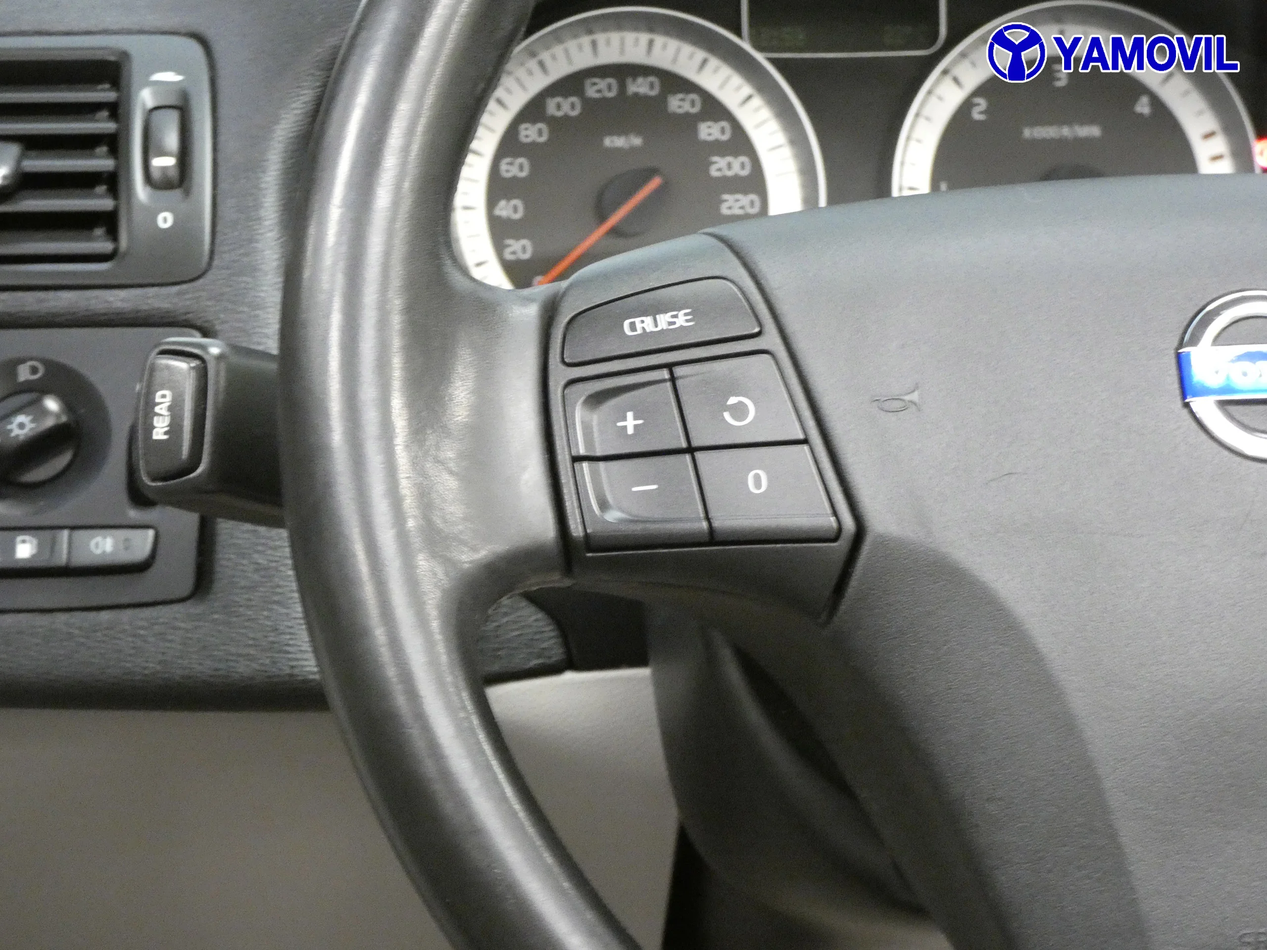 Volvo C70 2.0 D3 MOMENTUM AUTO - Foto 23