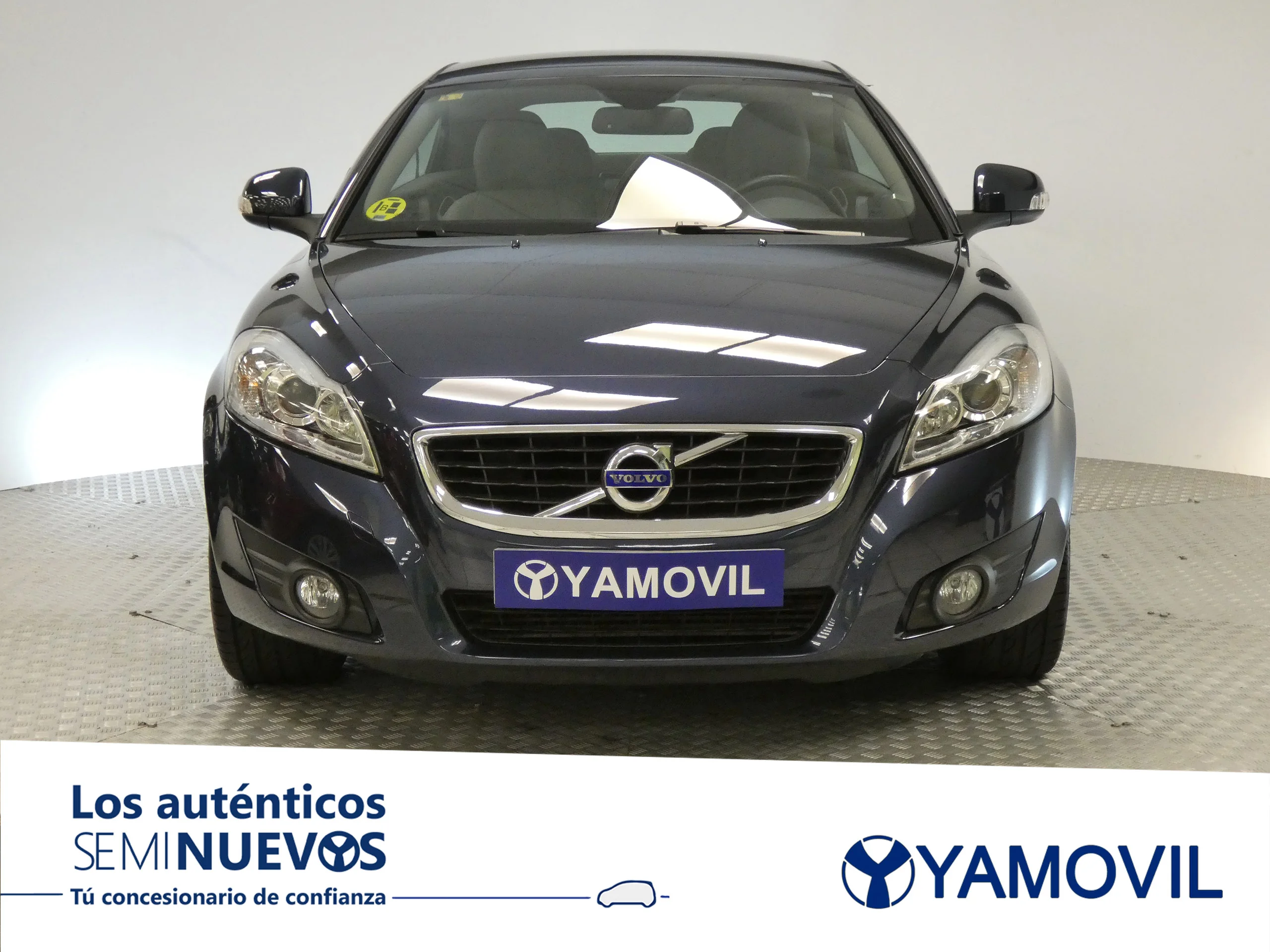 Volvo C70 2.0 D3 MOMENTUM AUTO - Foto 3