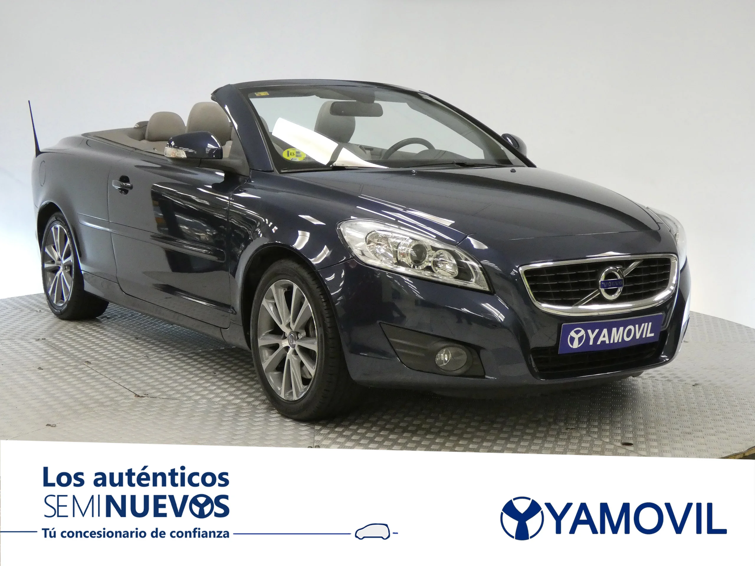 Volvo C70 2.0 D3 MOMENTUM AUTO - Foto 7
