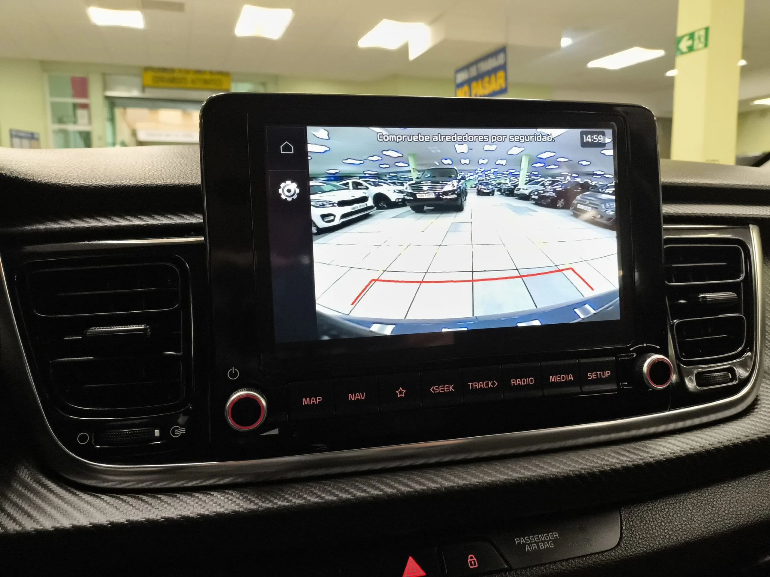 Kia Rio 1.0 T-GDi MHEV iMT GT Line DCT 88 kW (120 CV) - Foto 17