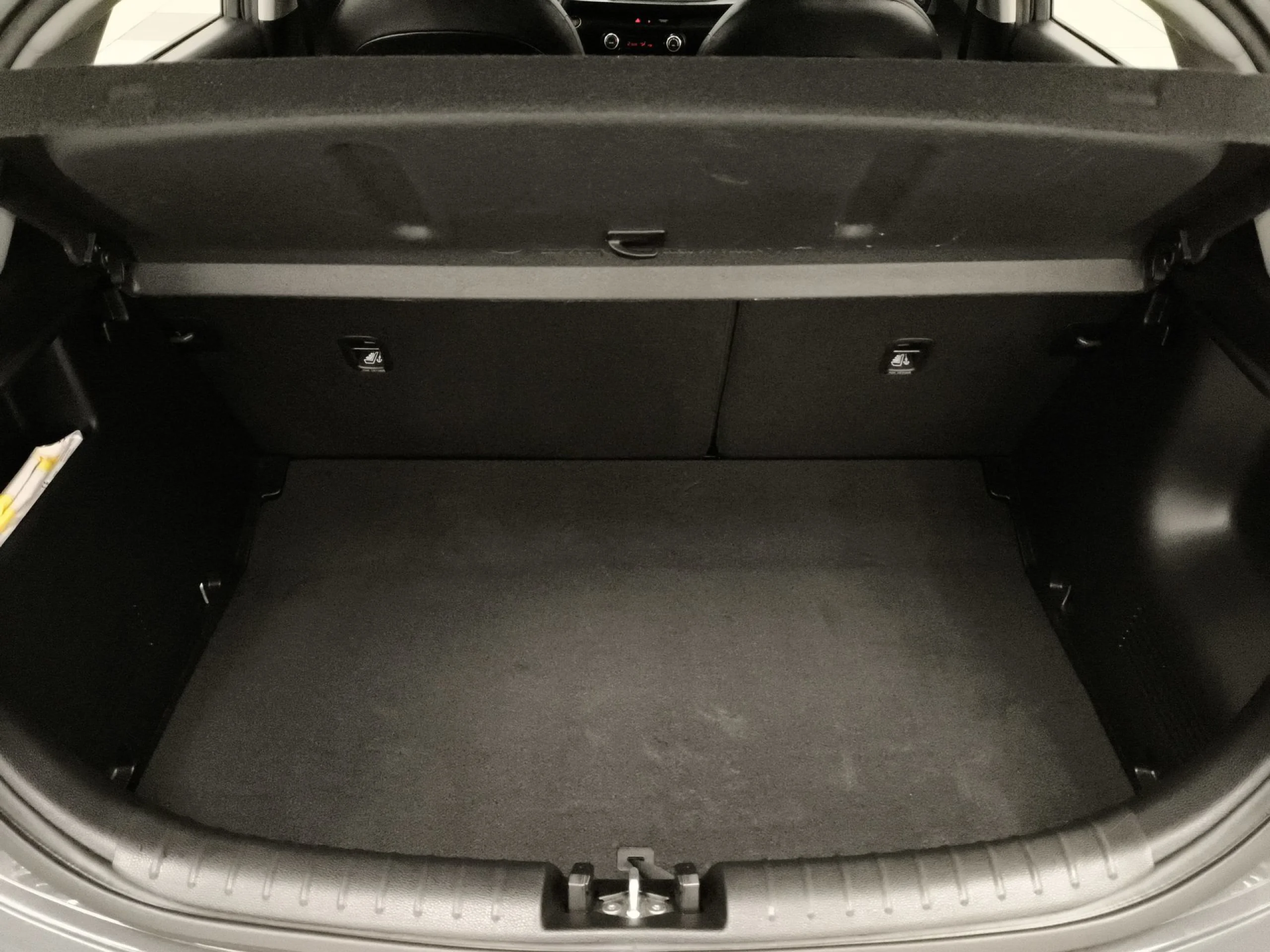 Kia Rio 1.0 T-GDi MHEV iMT GT Line DCT 88 kW (120 CV) - Foto 22